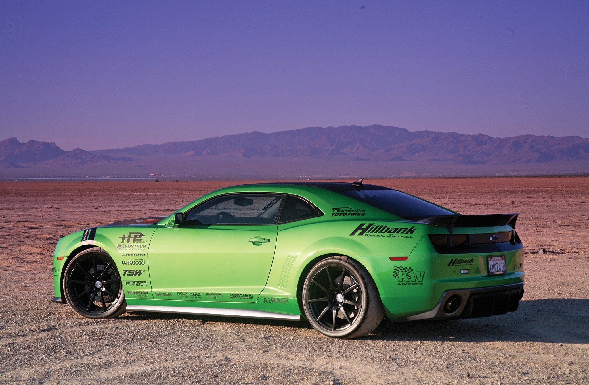 Скачать 2010, chevrolet camaro, rs, irvine pony slayer, synergy-green обои на рабочий стол