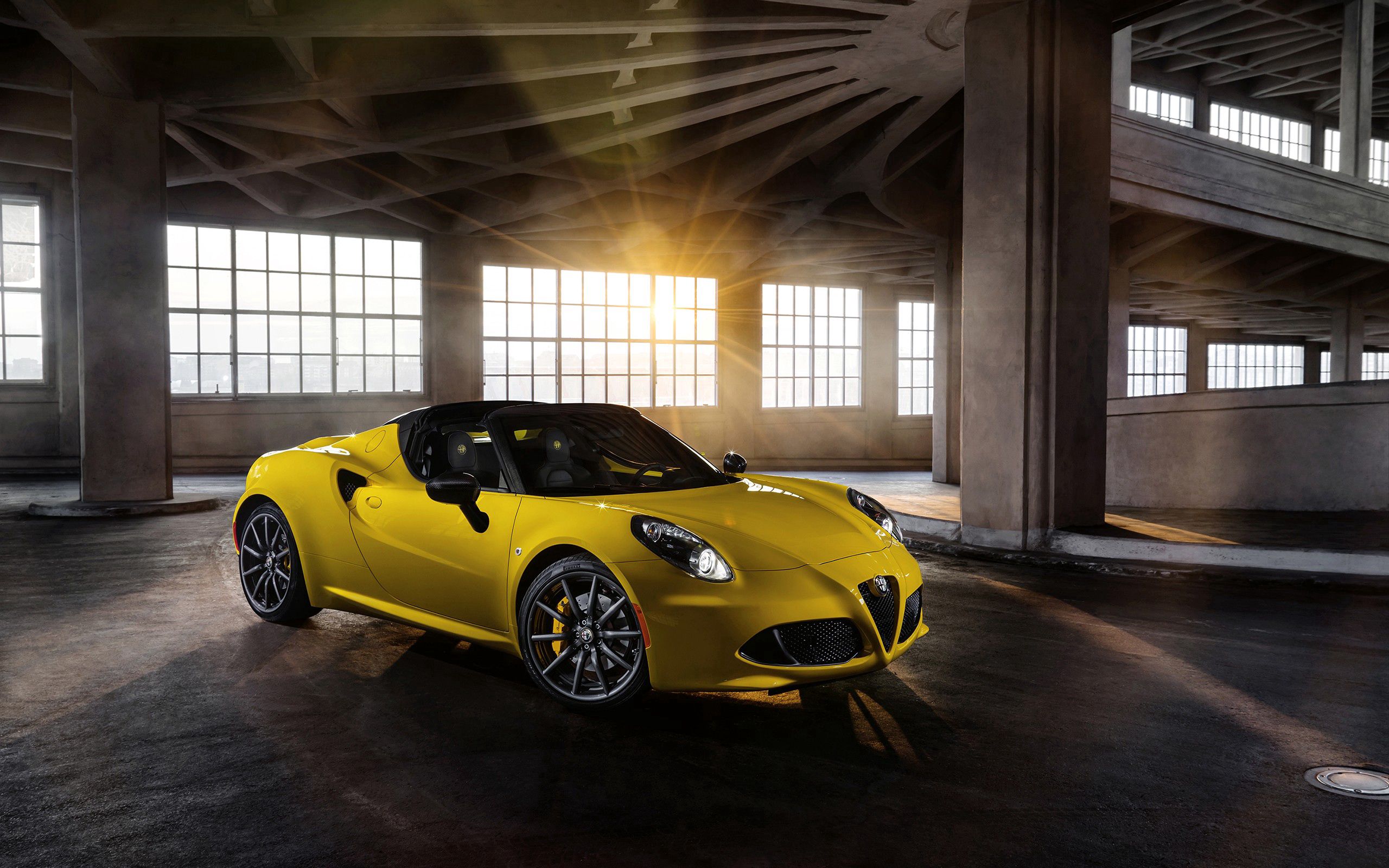 Скачать alfa 4c spider, alfa, желтый, вид сбоку обои на рабочий стол