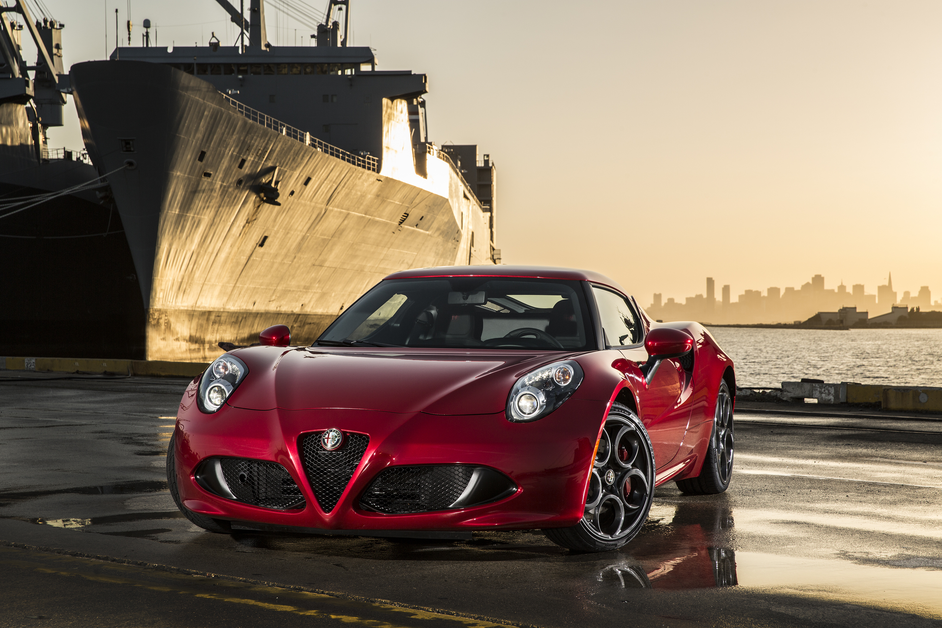 Скачать alfa romeo, 4c, 2015, красный, спорткар, купе обои на рабочий стол