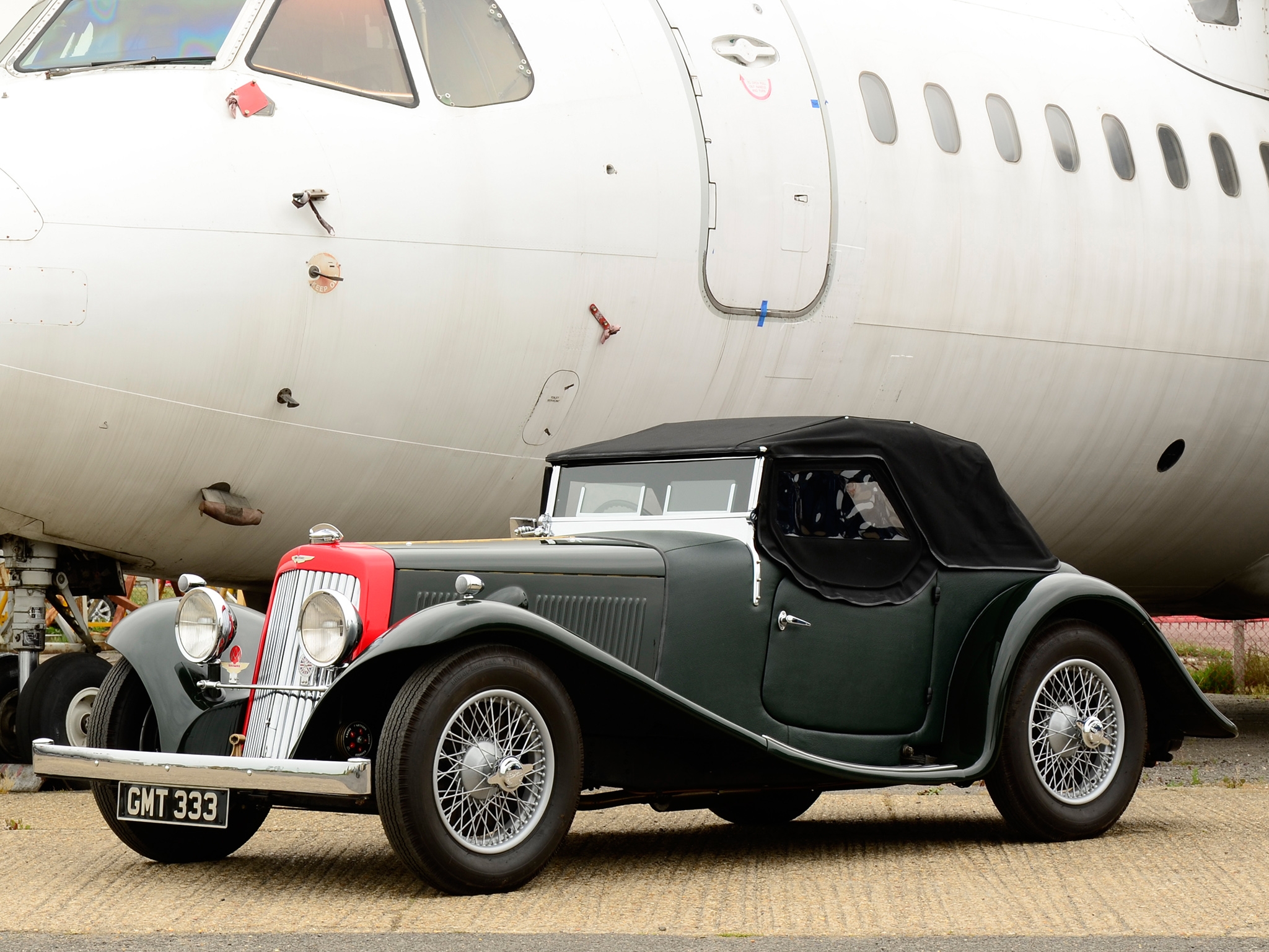 Скачать aston martin, 1937, черный, зеленый, вид сбоку, стиль, астон мартин, авто, самолет обои на рабочий стол