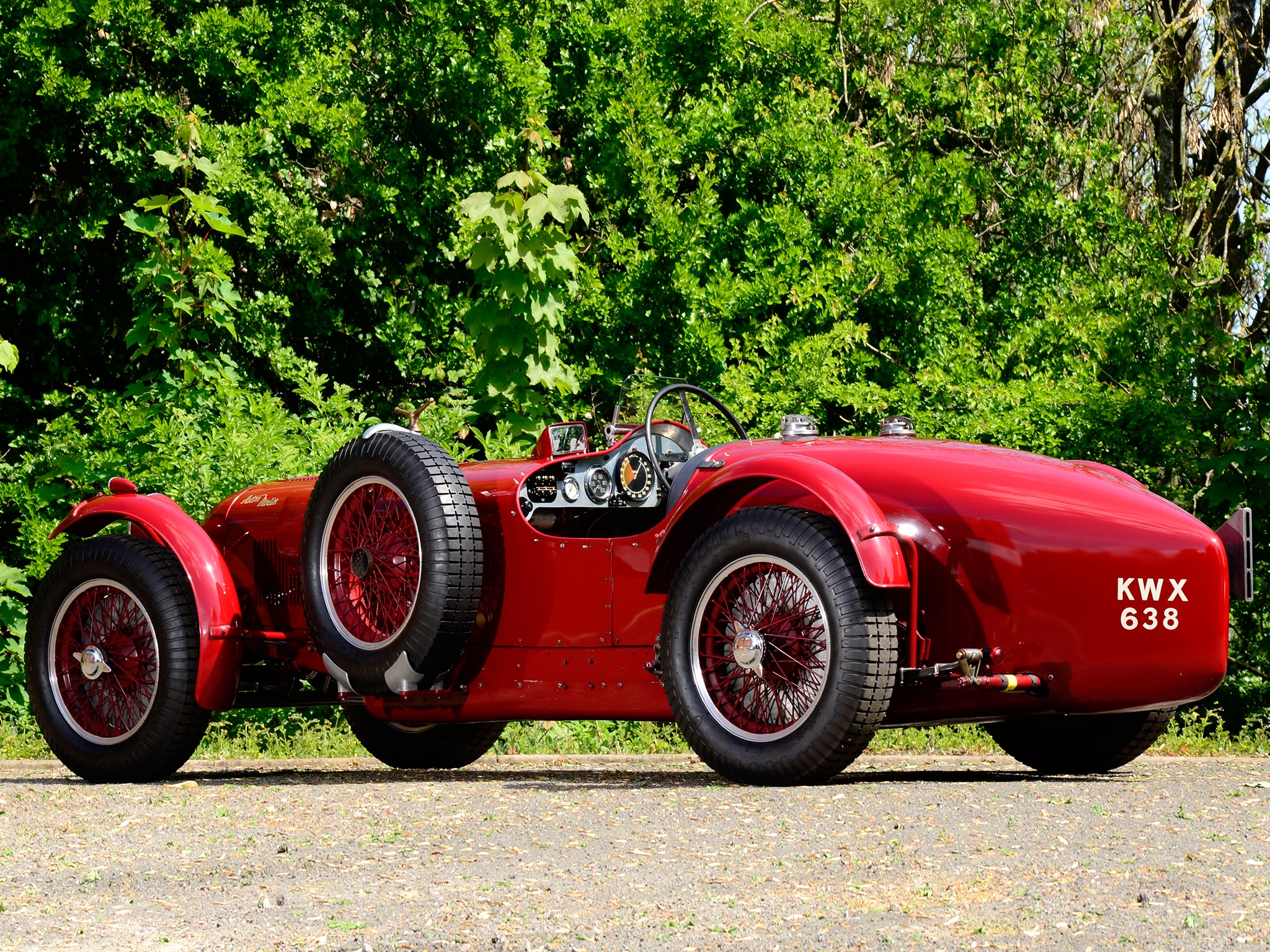 Скачать aston martin, 1939, красный, вид сбоку, стиль, ретро, астон мартин, авто обои на рабочий стол