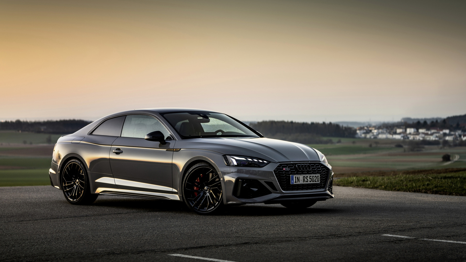 Скачать Audi RS 5 обои на рабочий стол