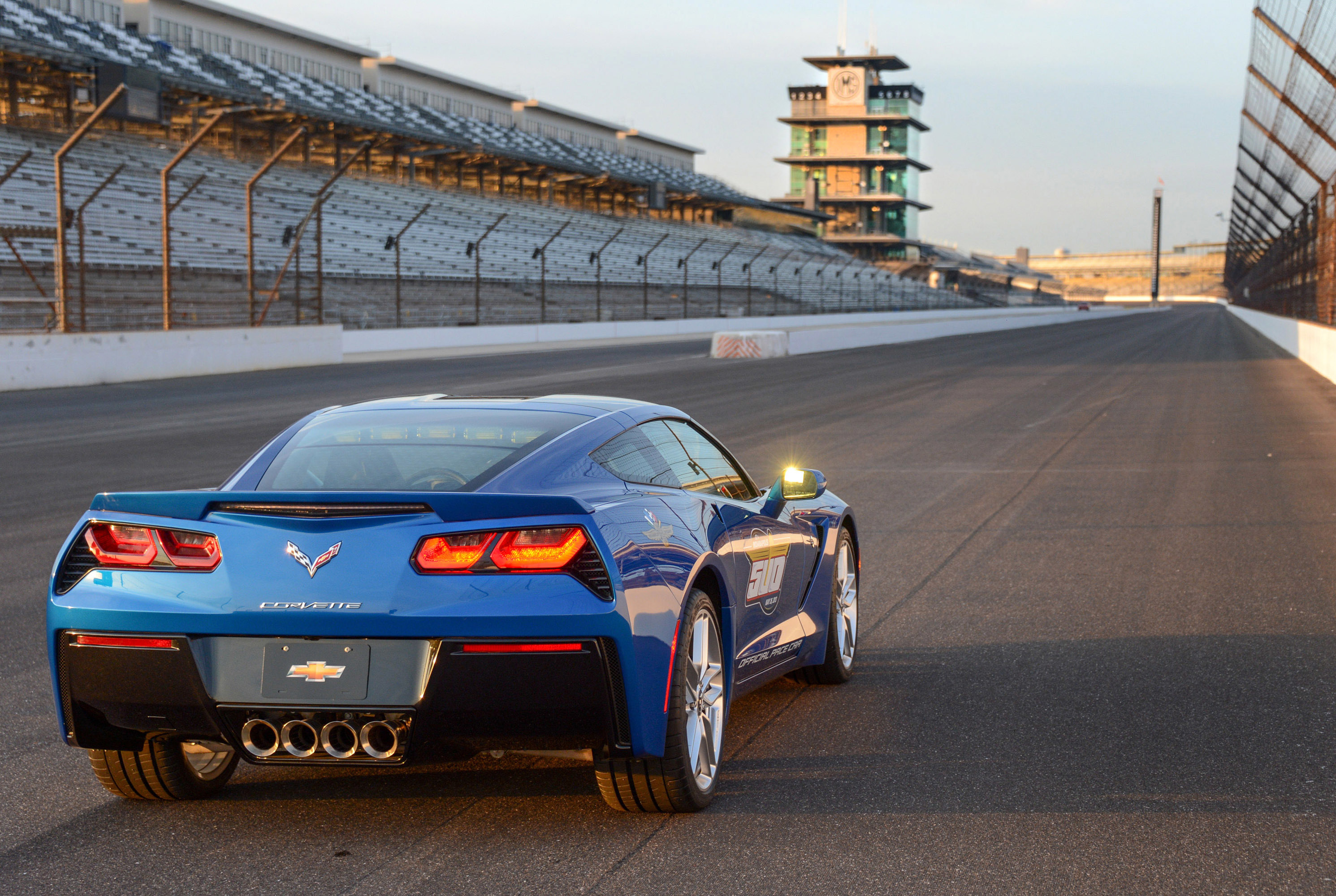 Скачать chevrolet, corvette, stingray, c7, indy 500, pace car обои на рабочий стол