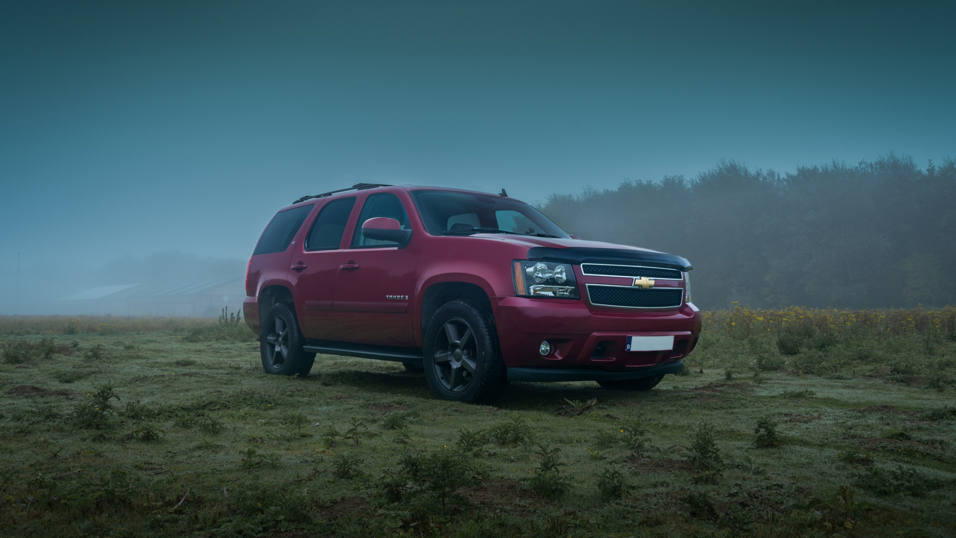 Скачать Chevrolet Tahoe обои на рабочий стол