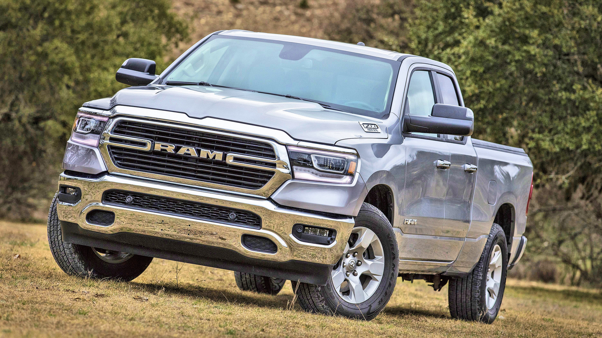 Скачать Dodge Ram 1500 Big Horn Quad Cab обои на рабочий стол