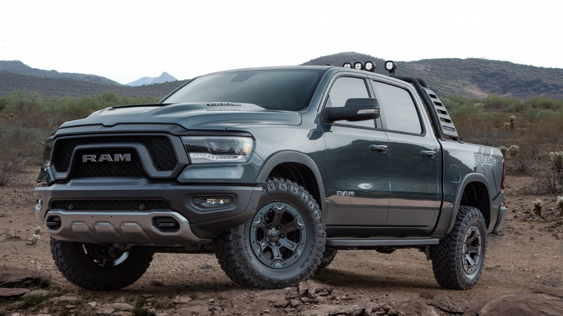 Скачать Dodge Ram 1500 обои на рабочий стол