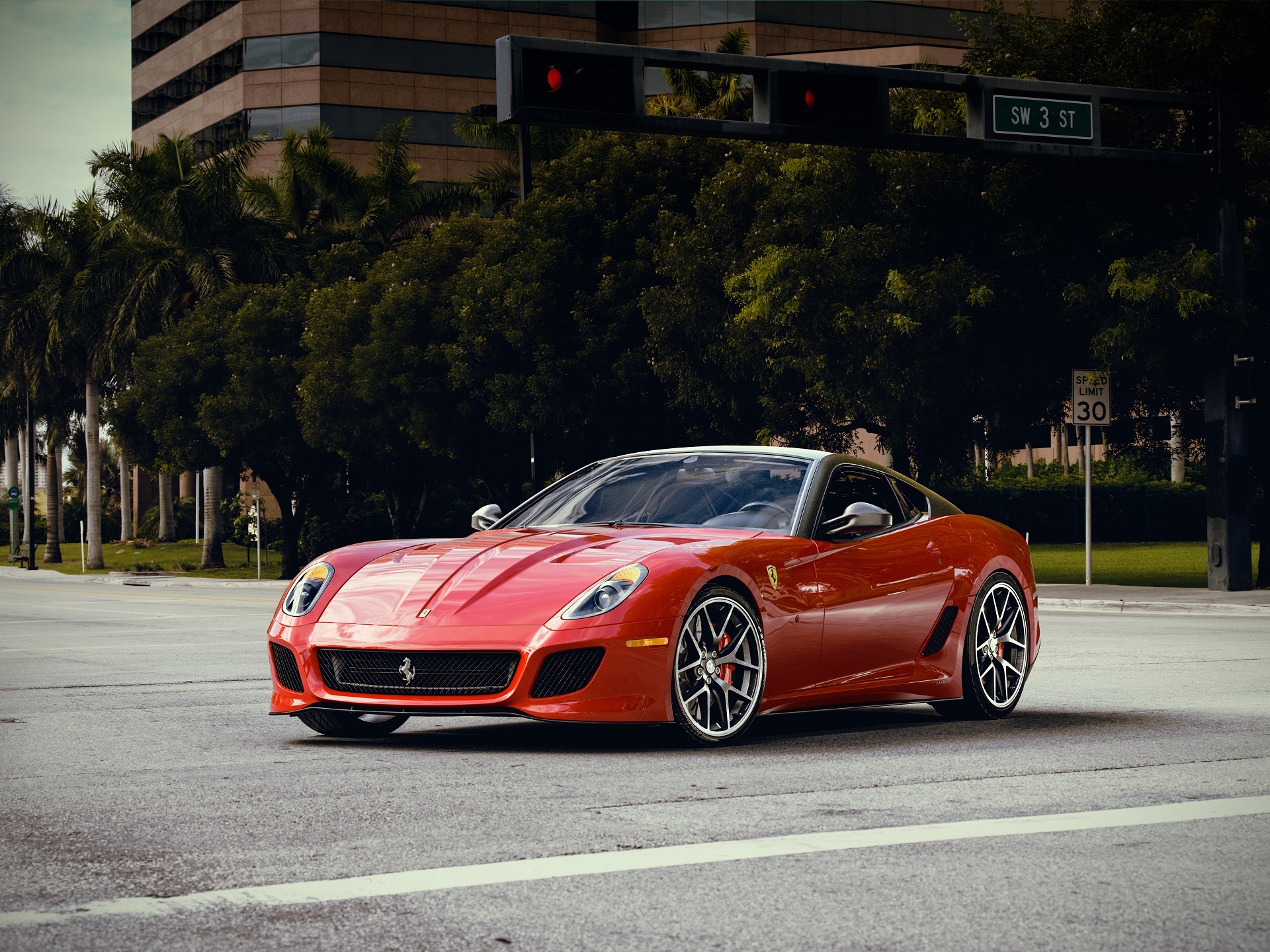 Скачать Ferrari 599 обои на рабочий стол