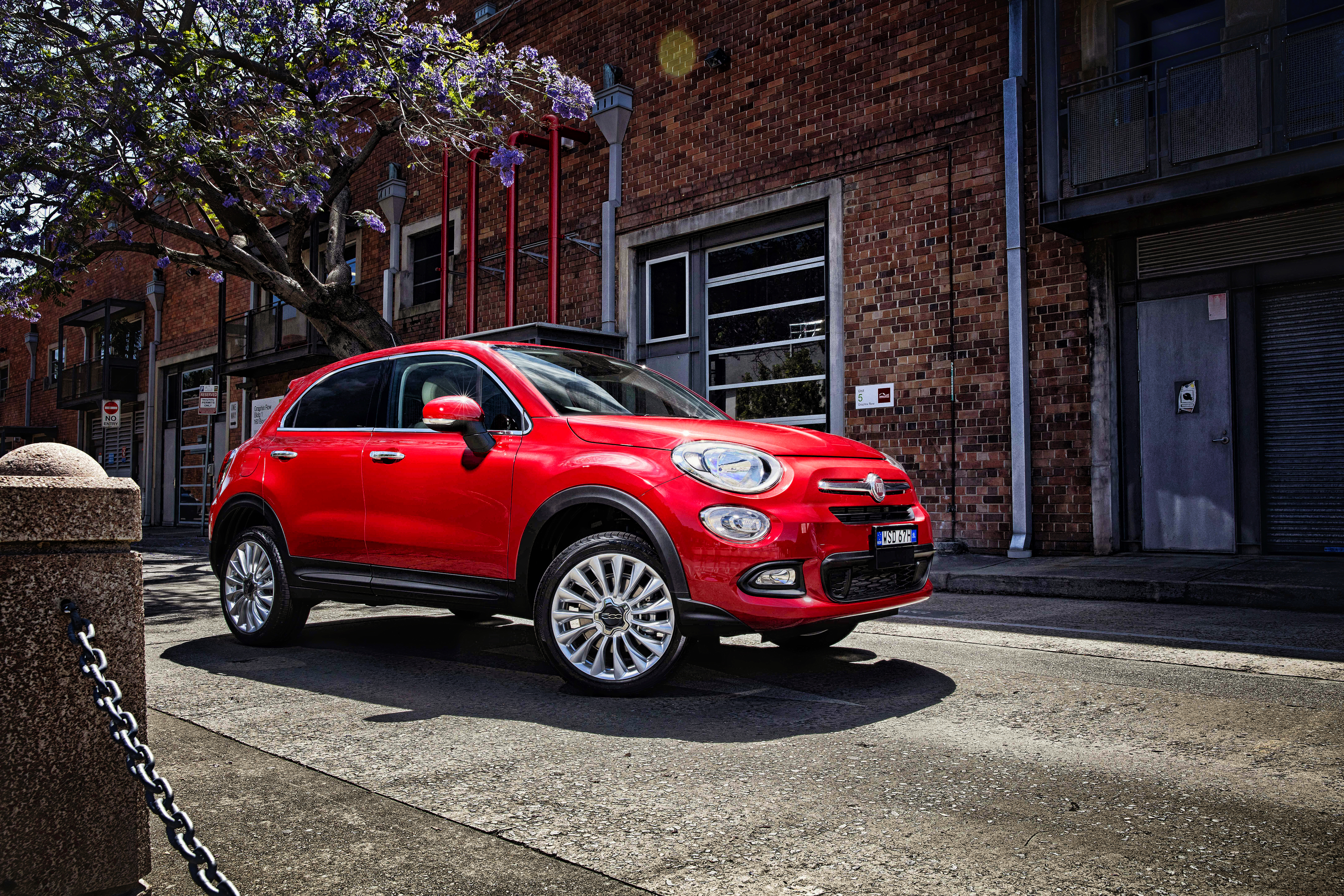 Скачать fiat, 500x, вид сбоку, красный обои на рабочий стол