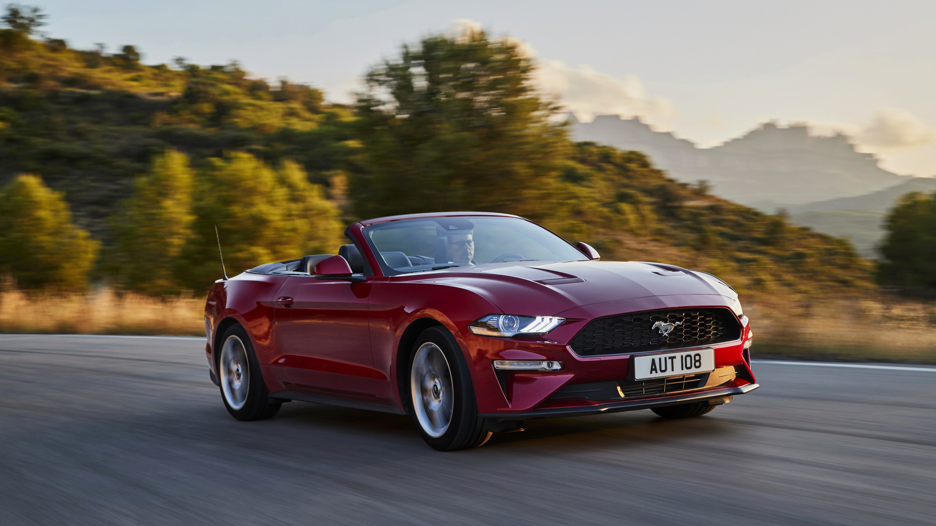 Скачать Ford Mustang Convertible обои на рабочий стол