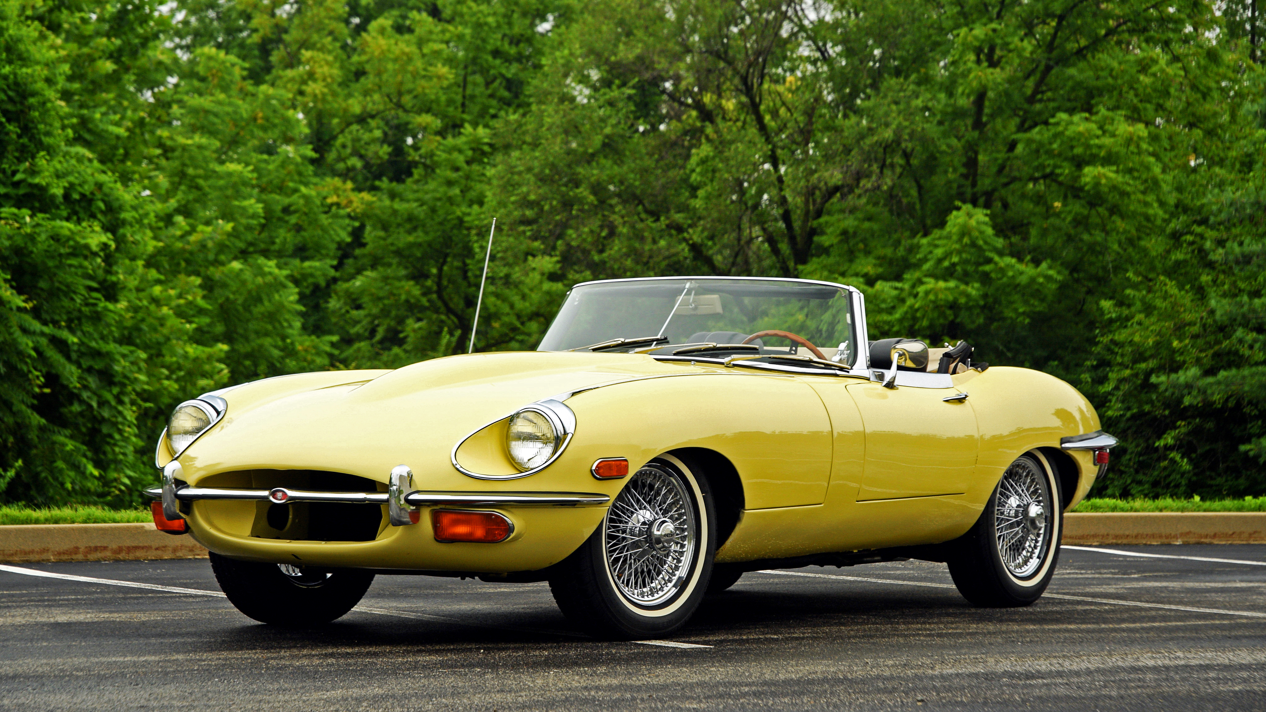 Скачать jaguar, e-type, 1968, кабриолет, желтый обои на рабочий стол