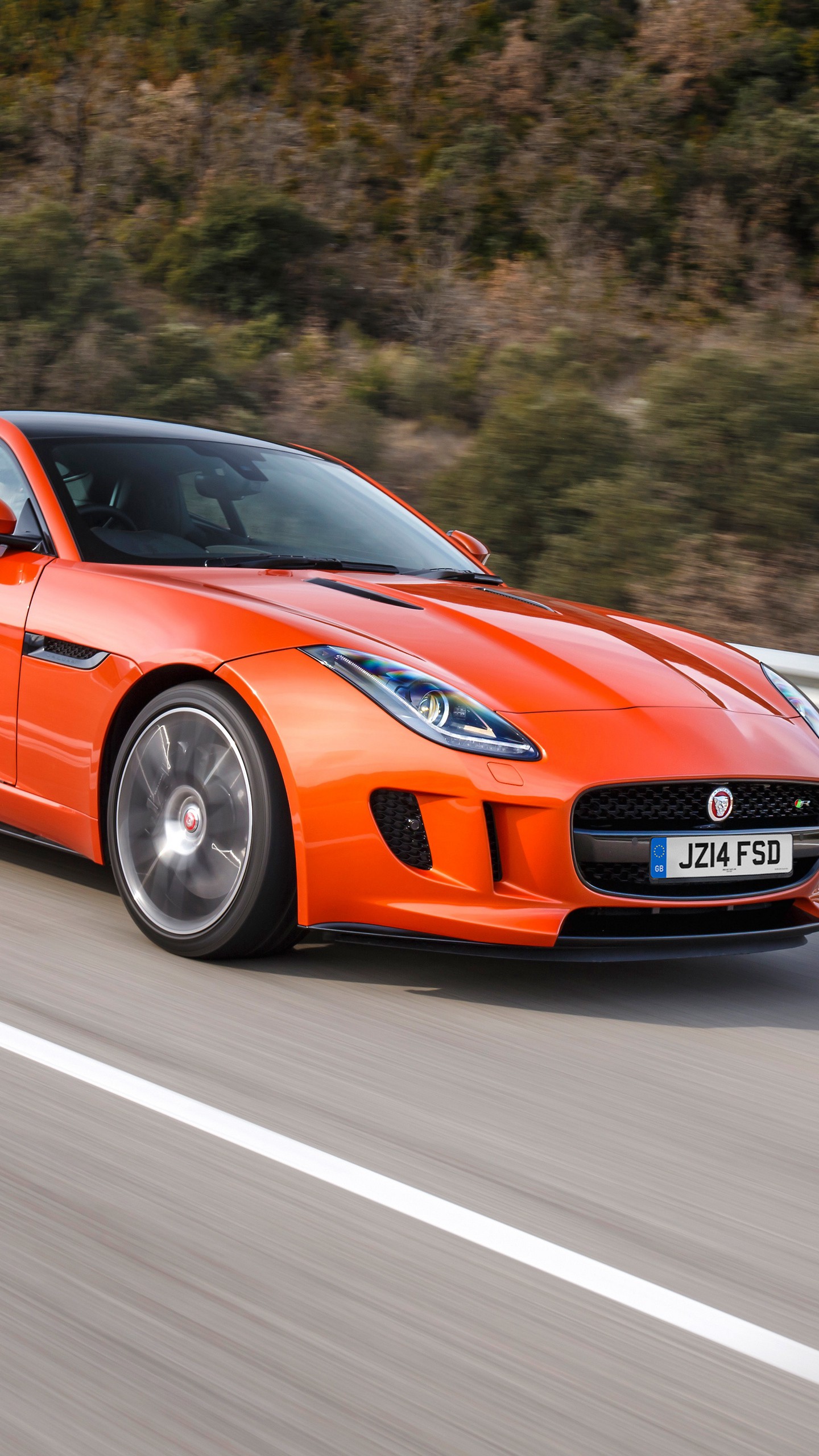 Скачать jaguar, f-type, вид сбоку, движение обои для телефона