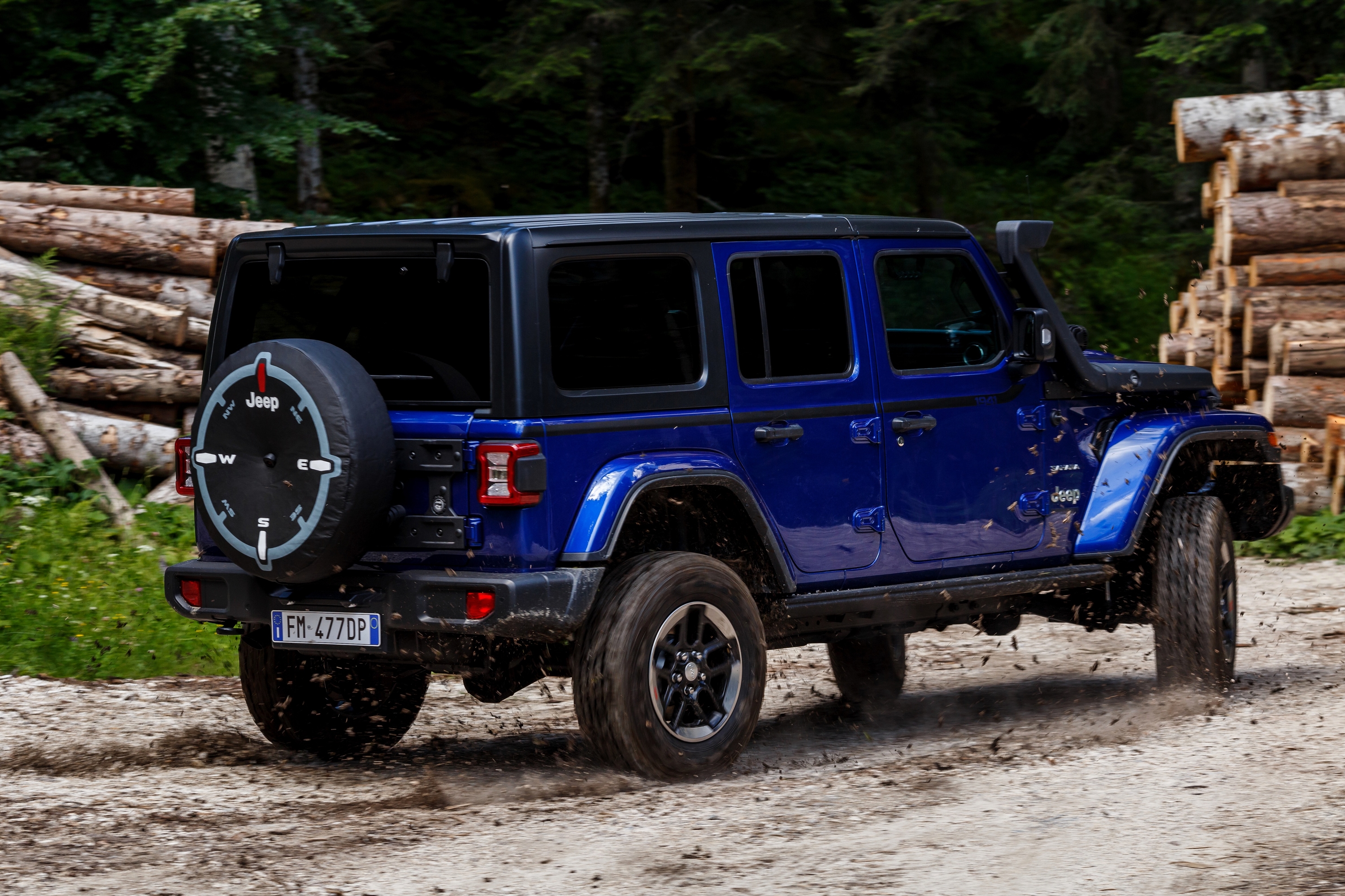 Скачать Jeep Wrangler Unlimited 1941 Sahara обои на рабочий стол