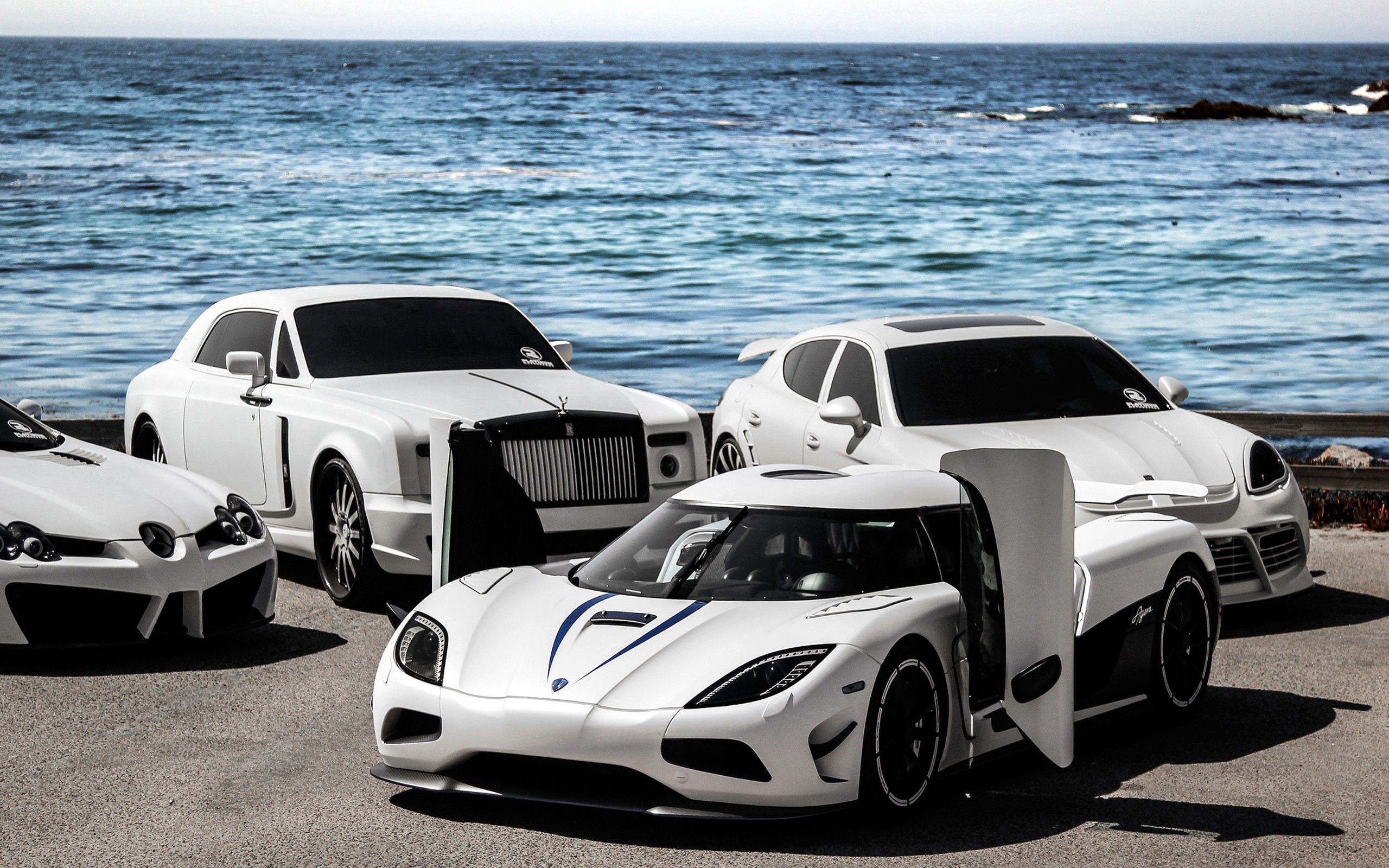 Скачать koenigsegg, mercedes-benz, rolls royce обои на рабочий стол