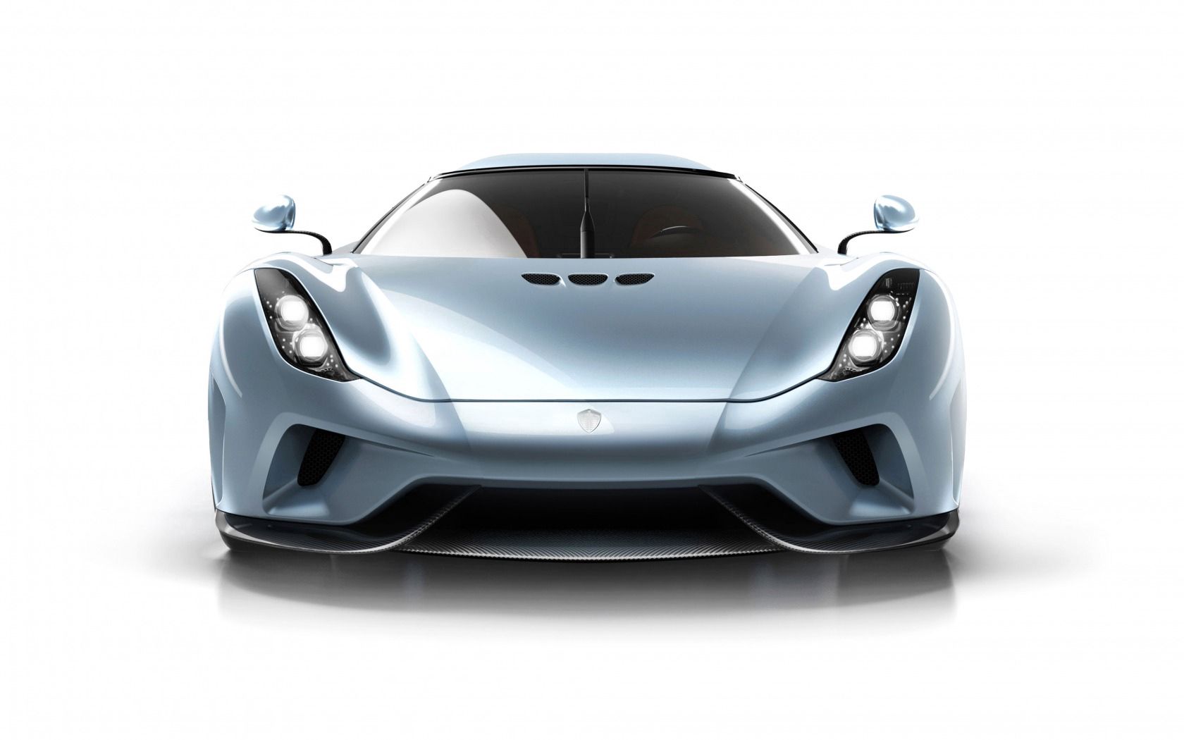 Скачать koenigsegg, regera, 2015, серебристый, вид спереди обои на рабочий стол