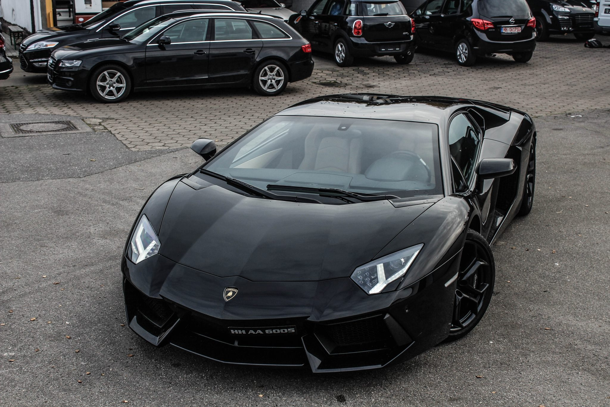 Скачать lamborghini, aventador, lp700-4, black, ламборгини, авентадор, чёрный, вид спереди обои на рабочий стол