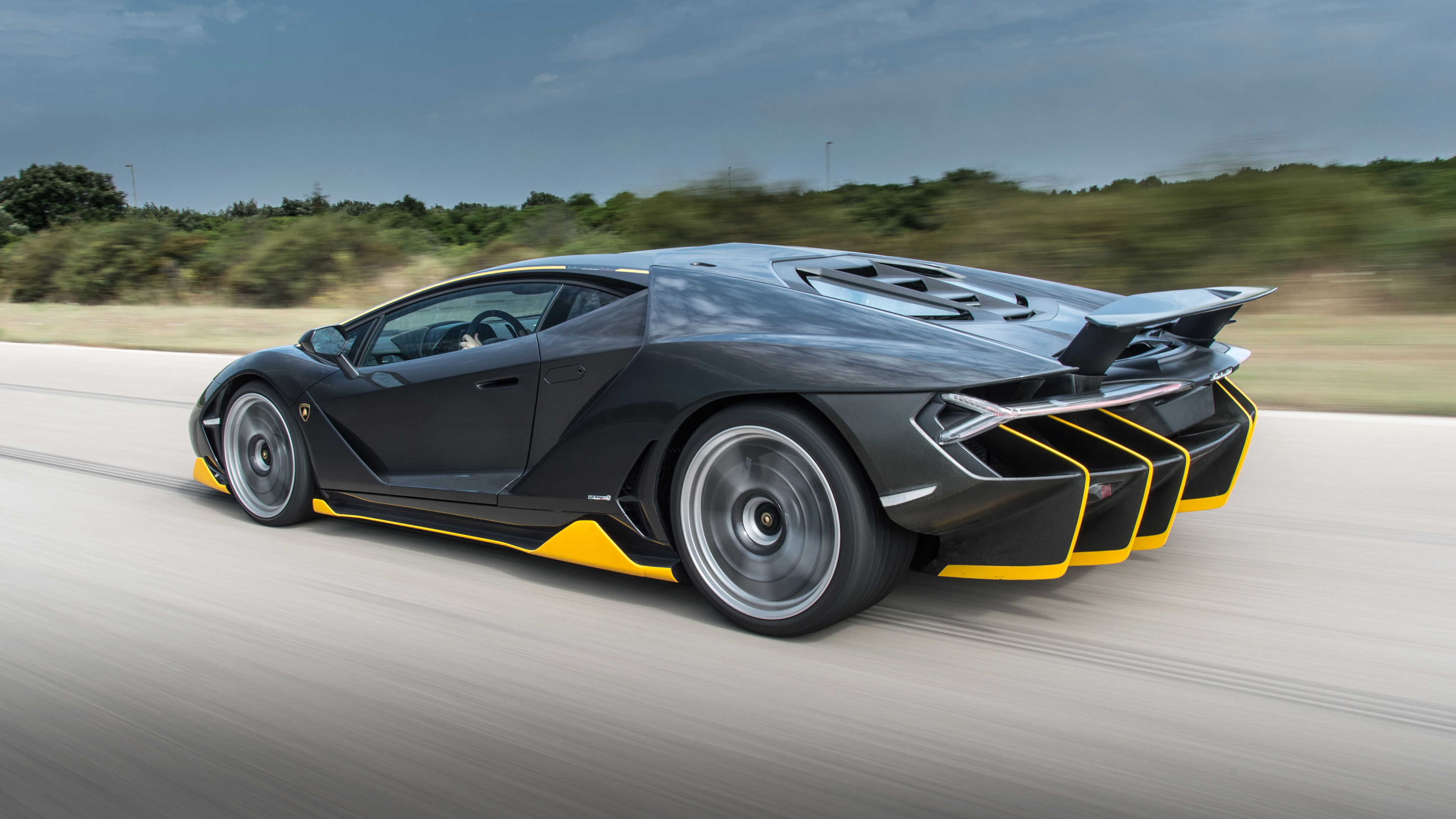 Скачать lamborghini, centenario, вид сбоку, скорость обои на рабочий стол