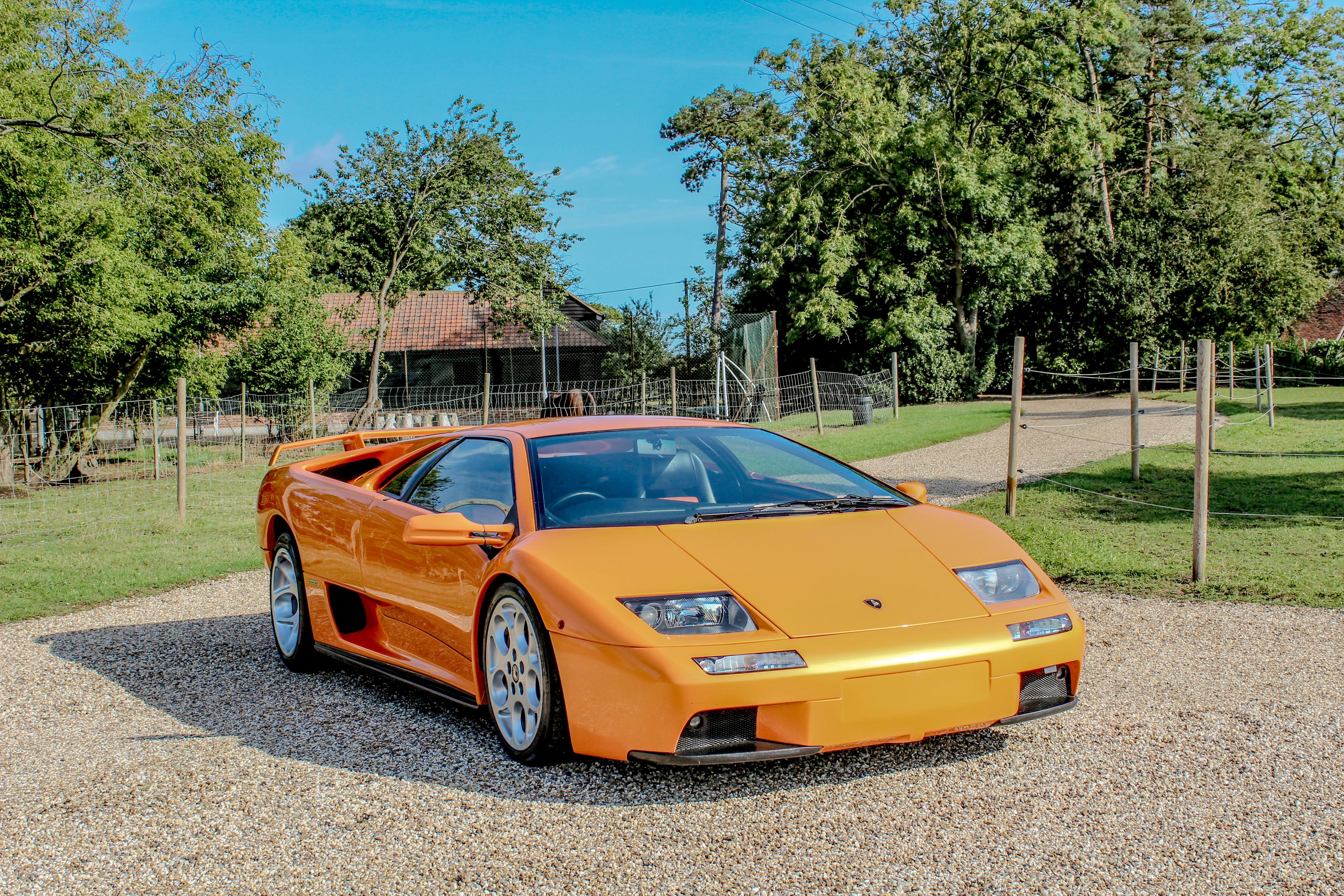 Скачать lamborghini diablo, вид сбоку, спорткар обои на рабочий стол