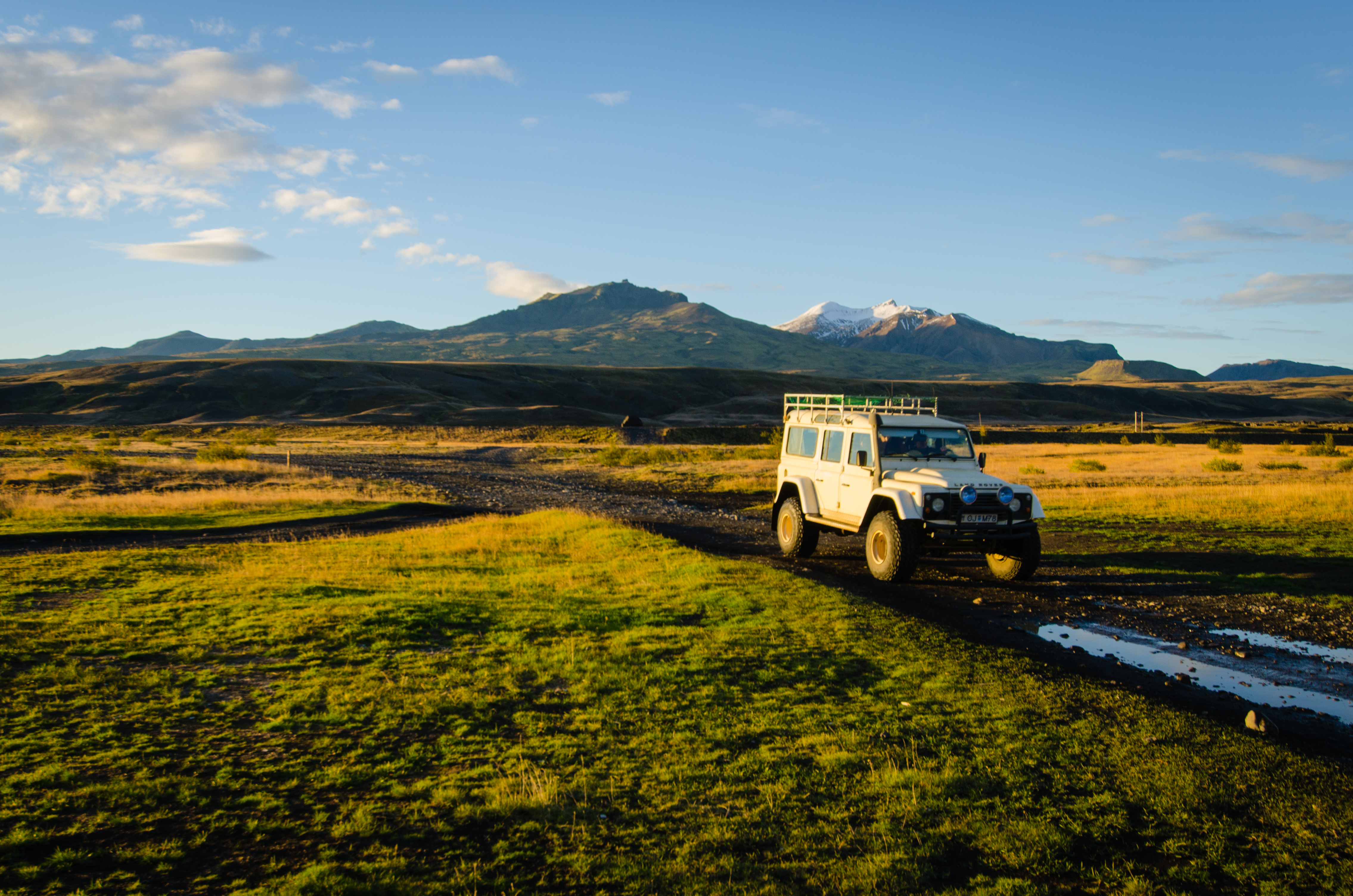 Скачать land rover, автомобиль, внедорожник, горы обои на рабочий стол