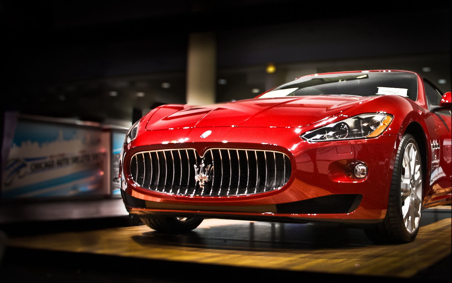 Скачать maserati, машина, красная обои на рабочий стол