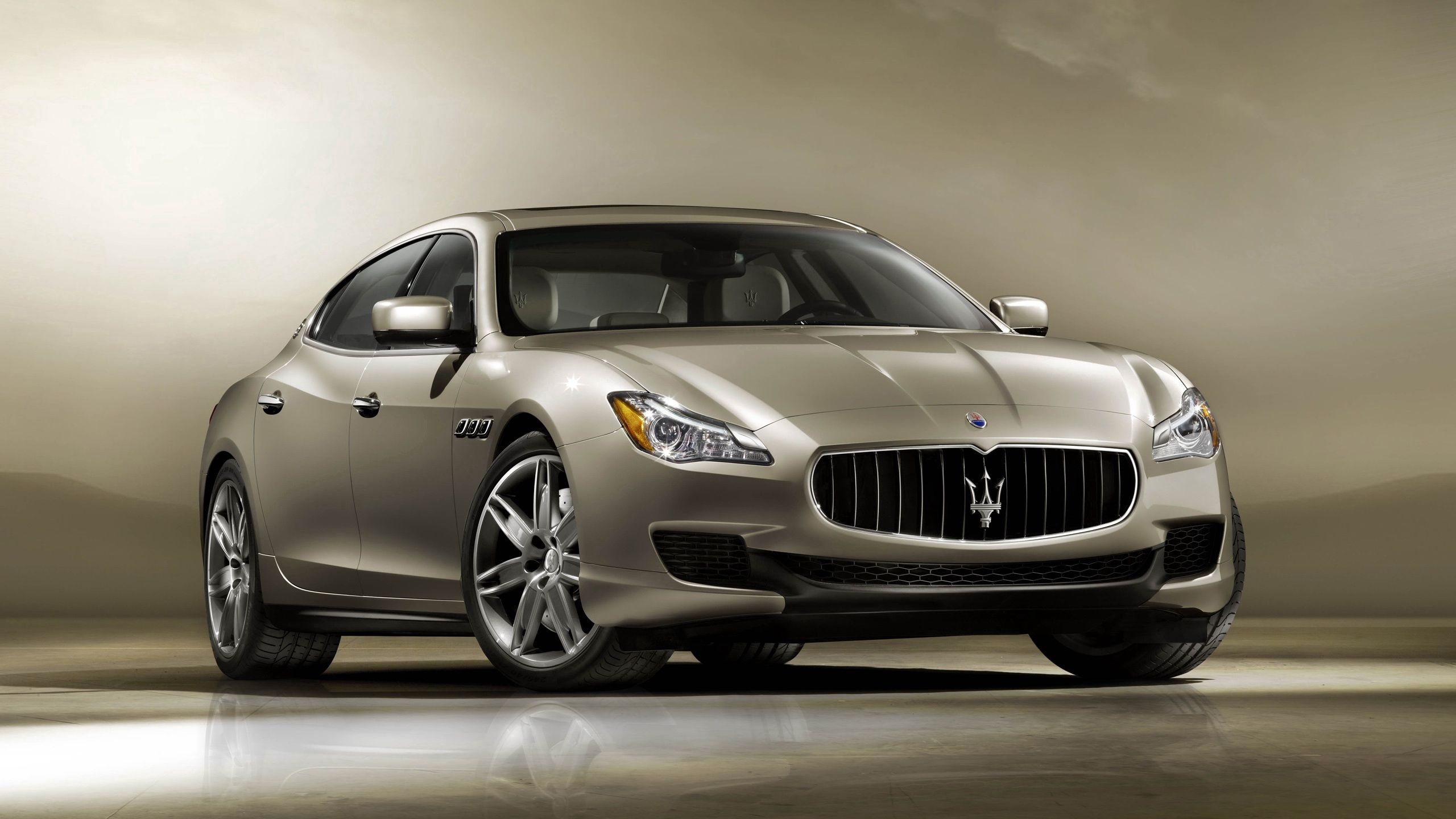 Скачать maserati quattroporte, новинка, 2013 обои на рабочий стол