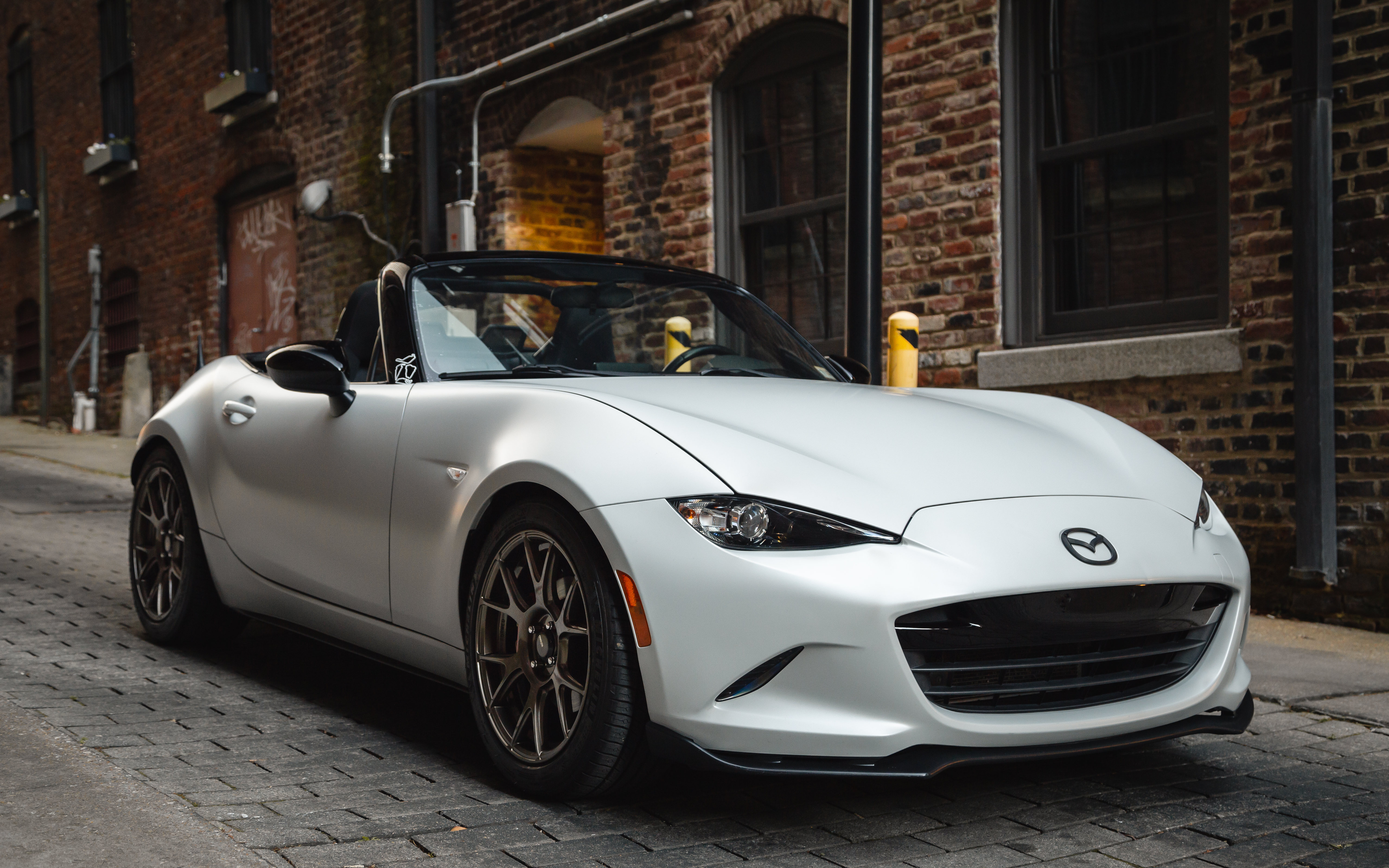 Скачать mazda mx-5, mazda, автомобиль, белый, колесо обои на рабочий стол