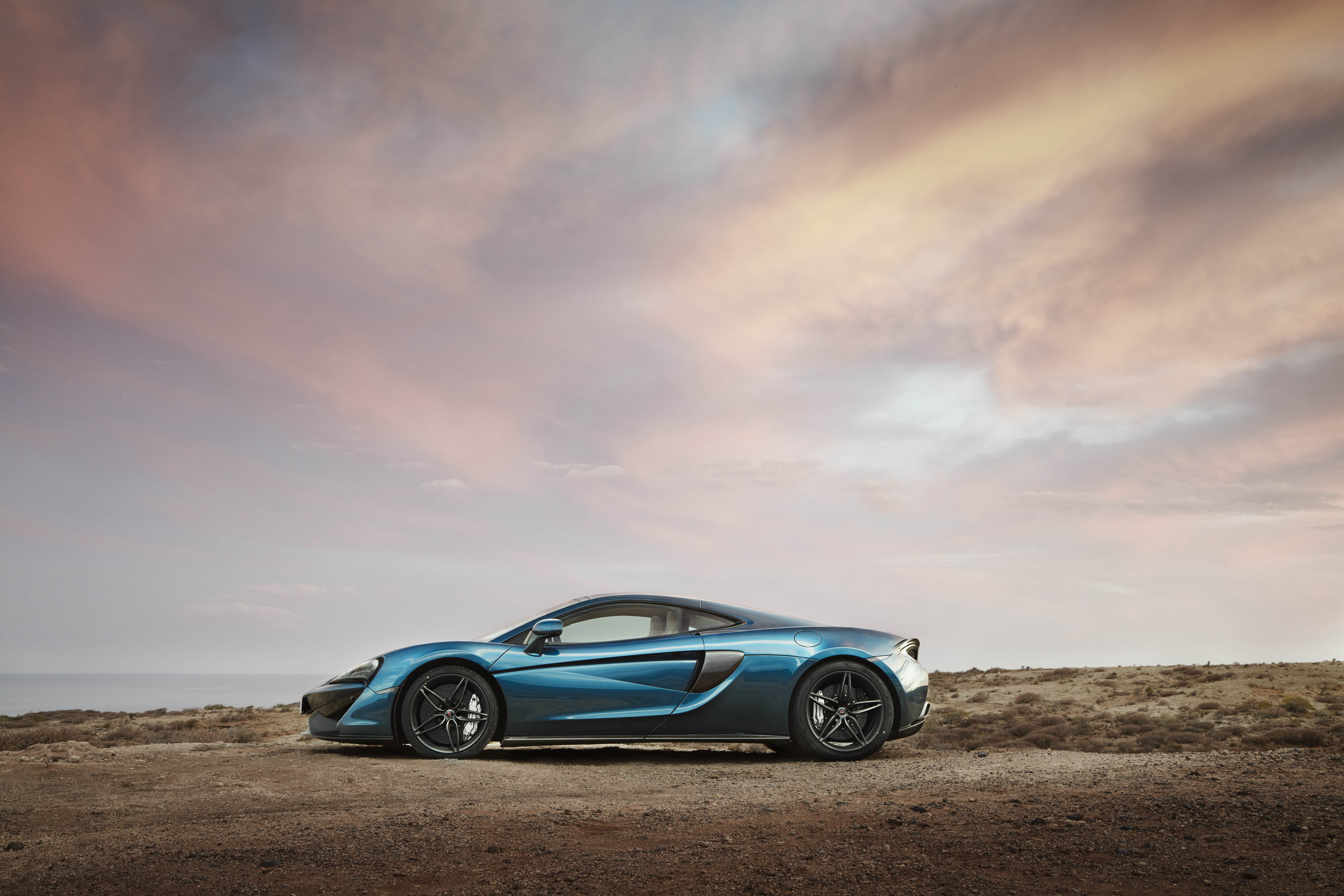 Скачать mclaren, 570gt, вид сбоку, авто обои на рабочий стол