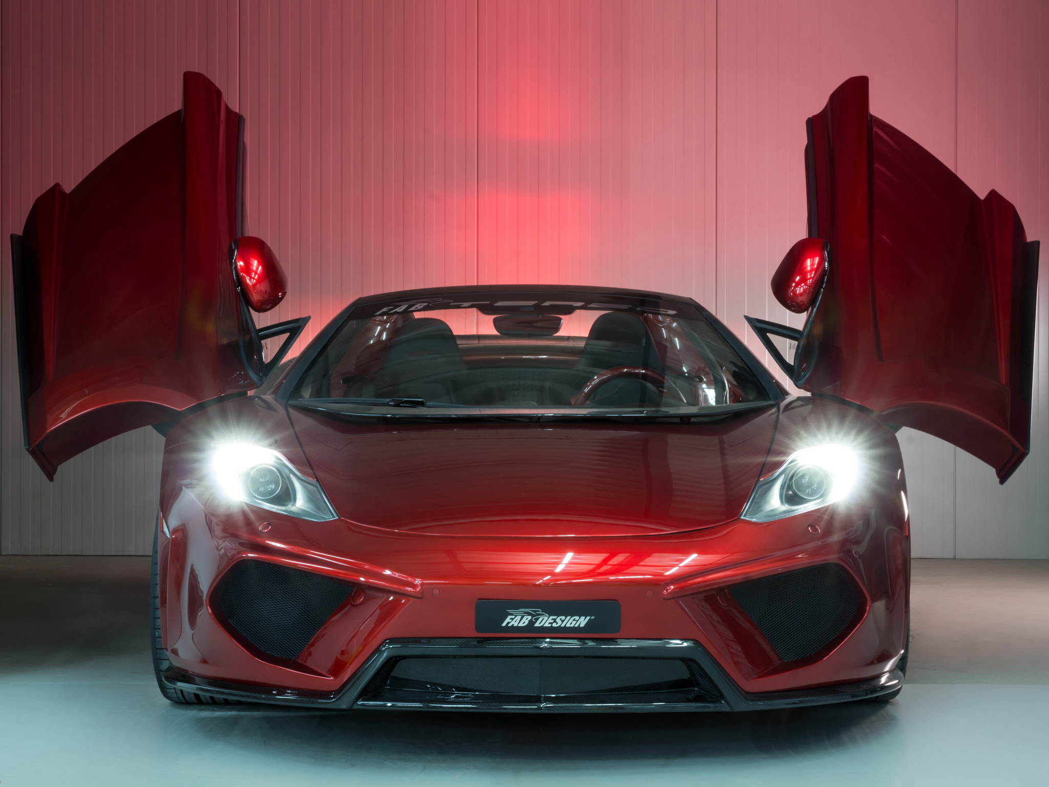 Скачать mclaren mp4-12c, вид спереди, суперкар обои на рабочий стол