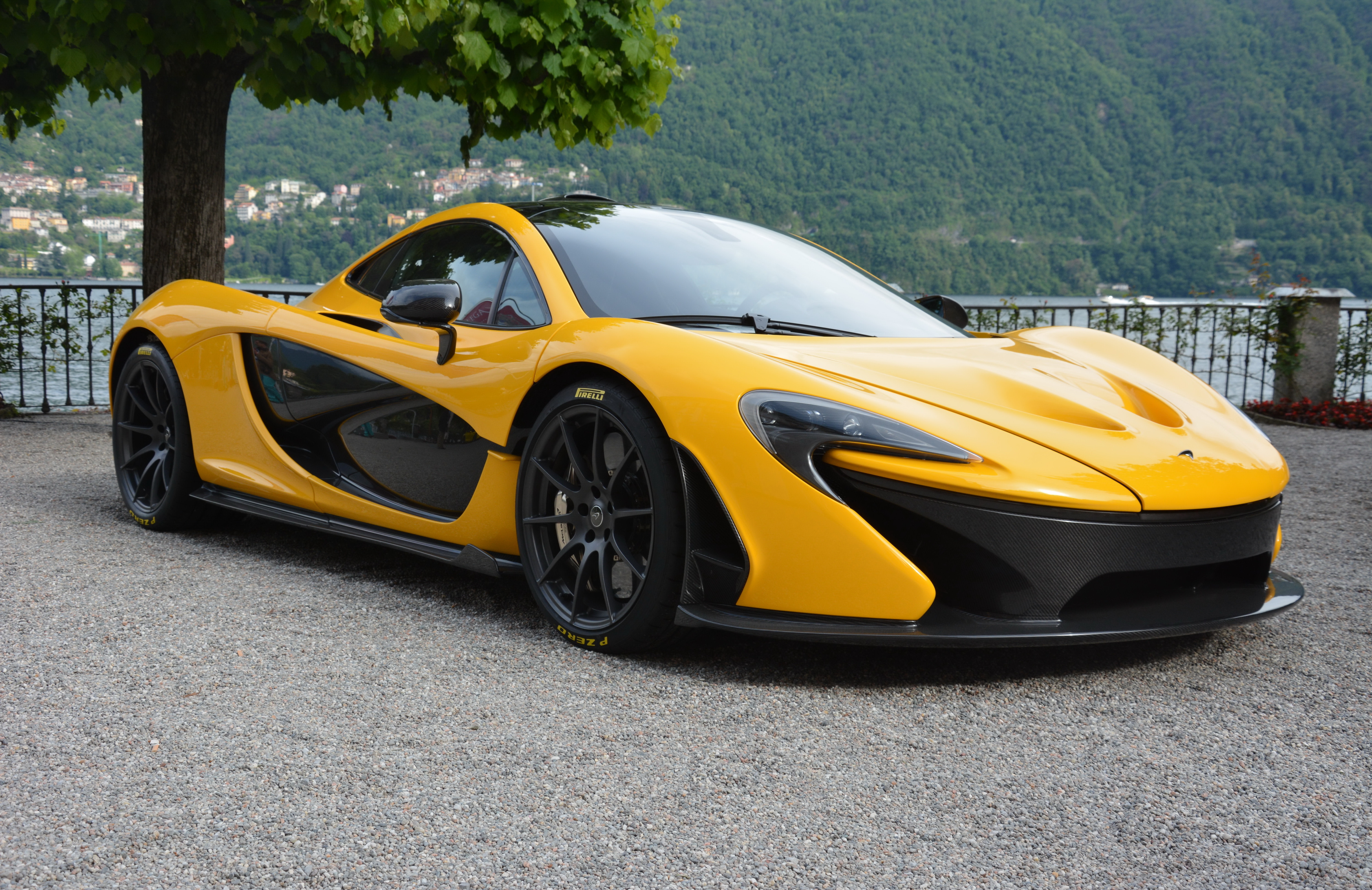 Скачать mclaren p1, гиперкар, вид сбоку обои на рабочий стол