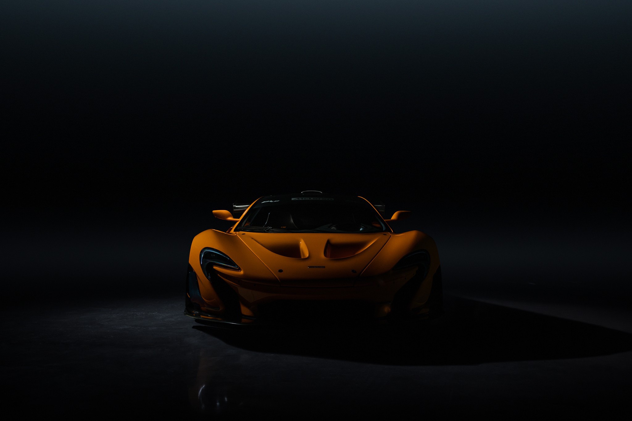 Скачать McLaren P1LM обои на рабочий стол