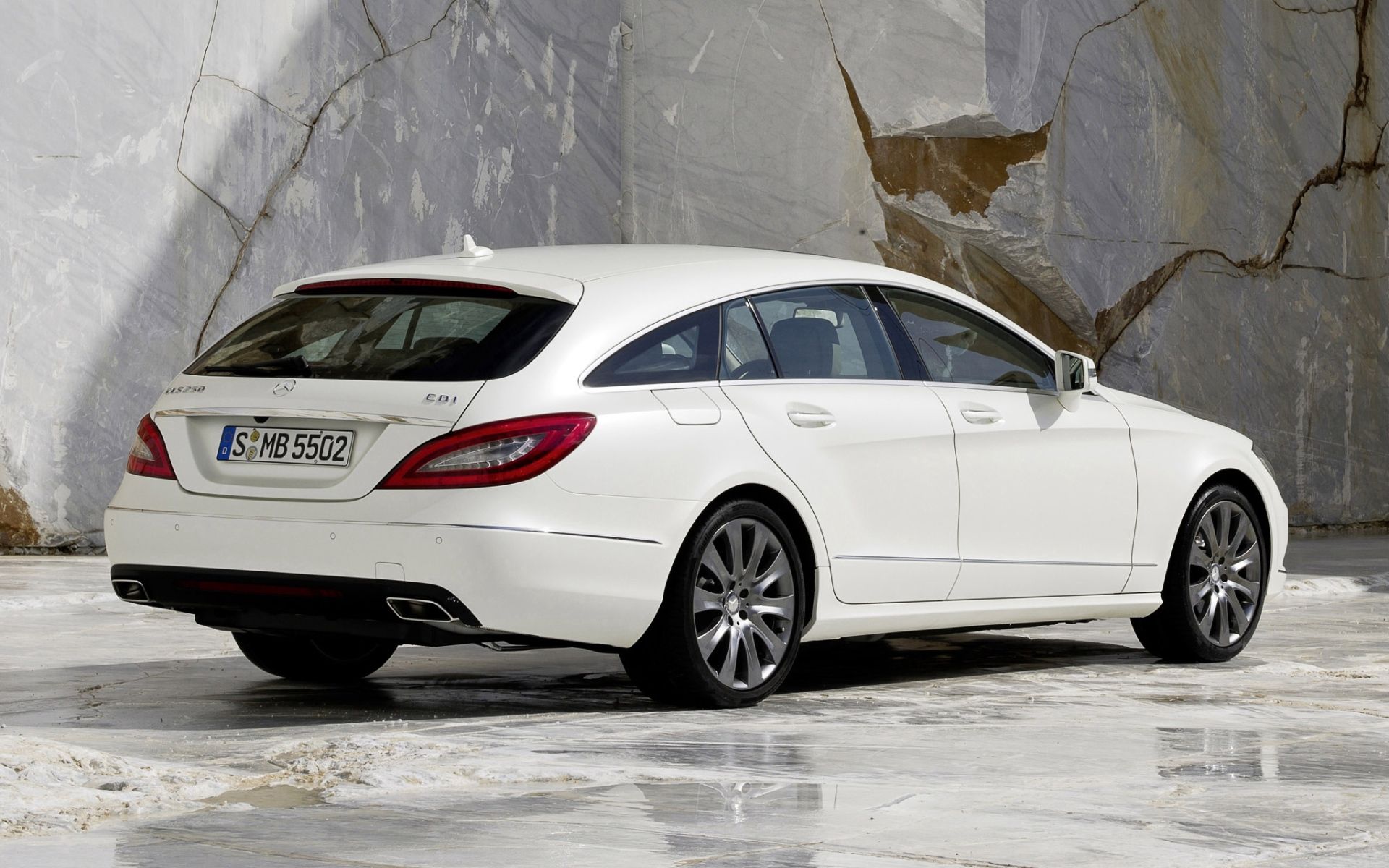 Скачать mercedes, cls, 250, cdi, белый, вид сзади обои на рабочий стол