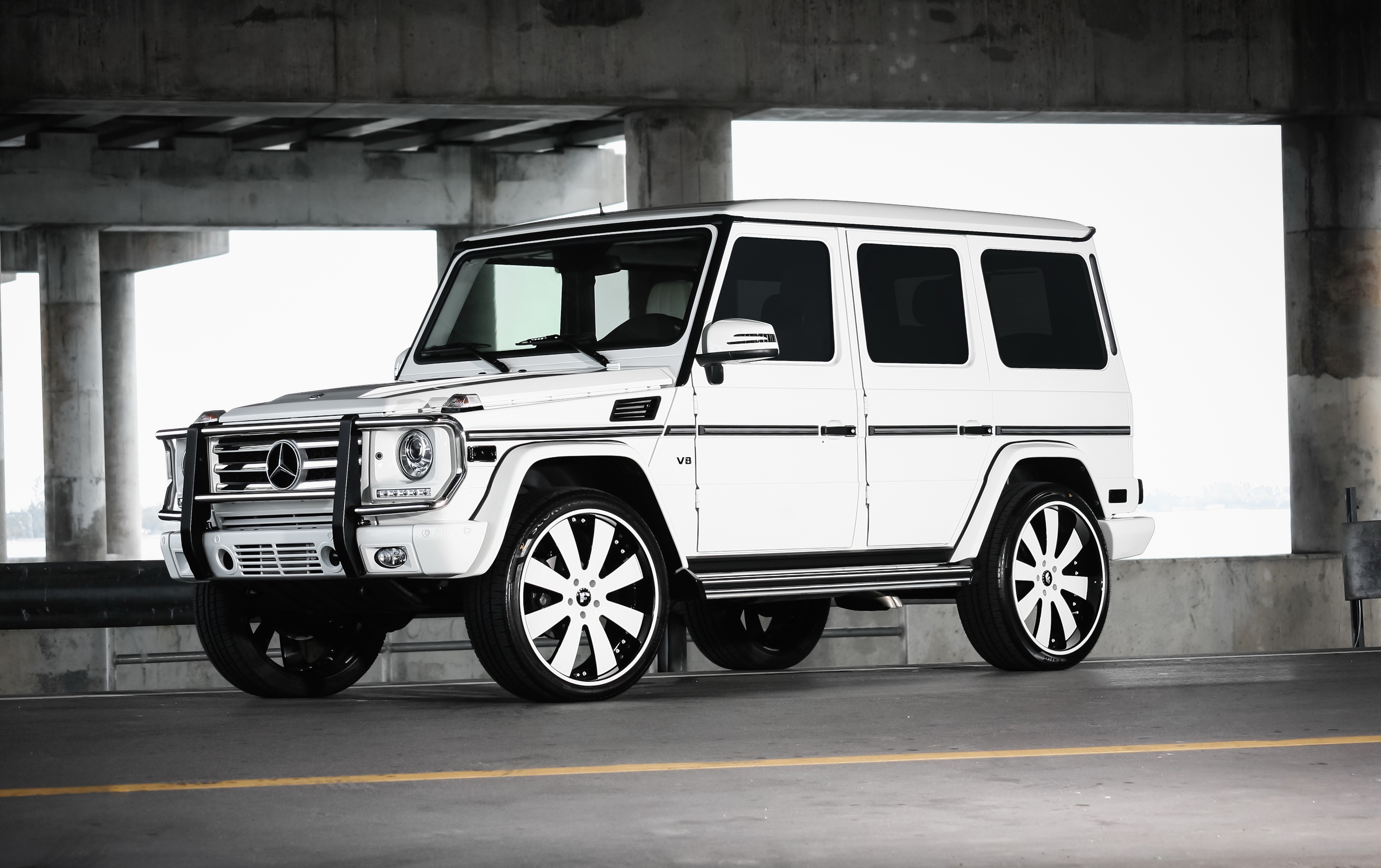 Скачать Mercedes G550 обои на рабочий стол