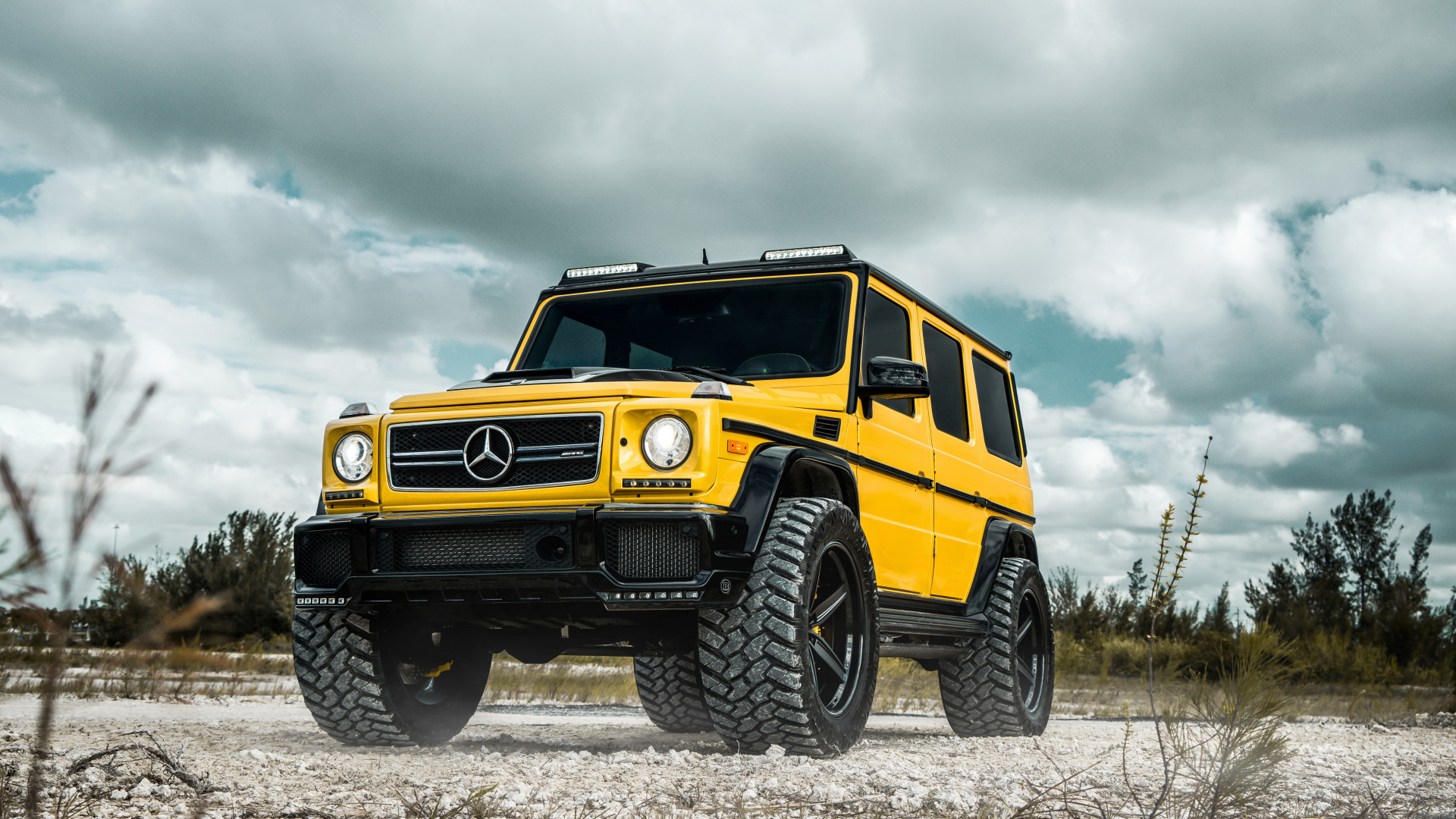 Скачать Mercedes-Benz AMG G63 обои на рабочий стол