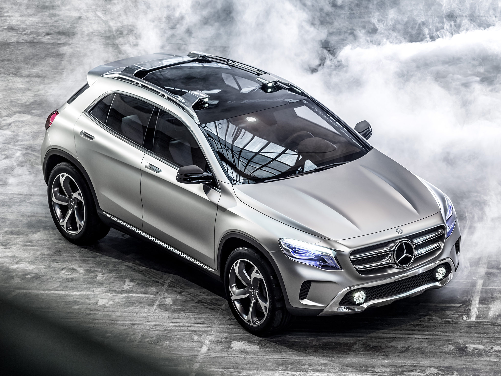 Скачать mercedes-benz, glk, фары, кроссовер, концепт, серебристый обои на рабочий стол