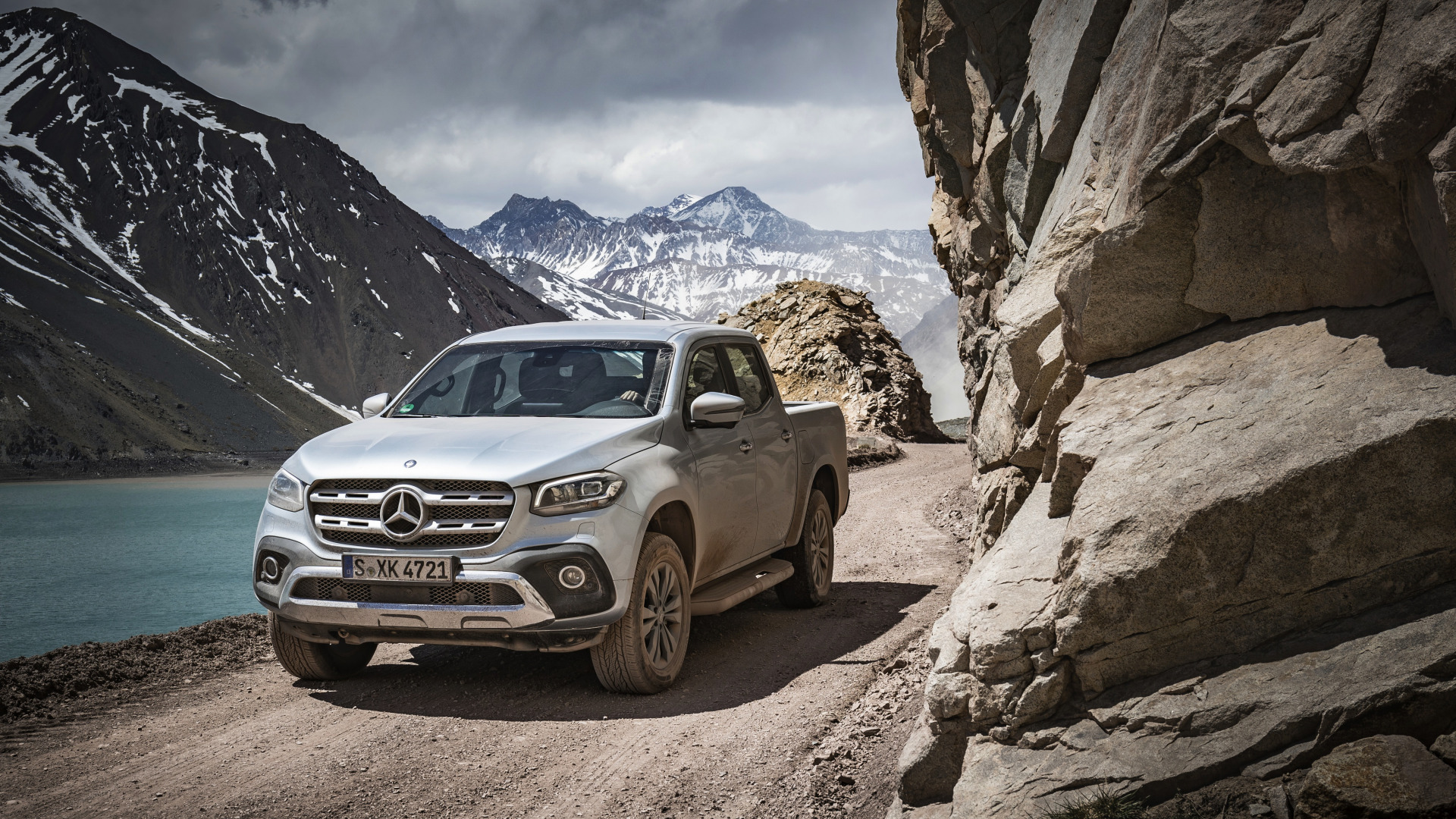 Скачать Mercedes-Benz X-Class обои на рабочий стол