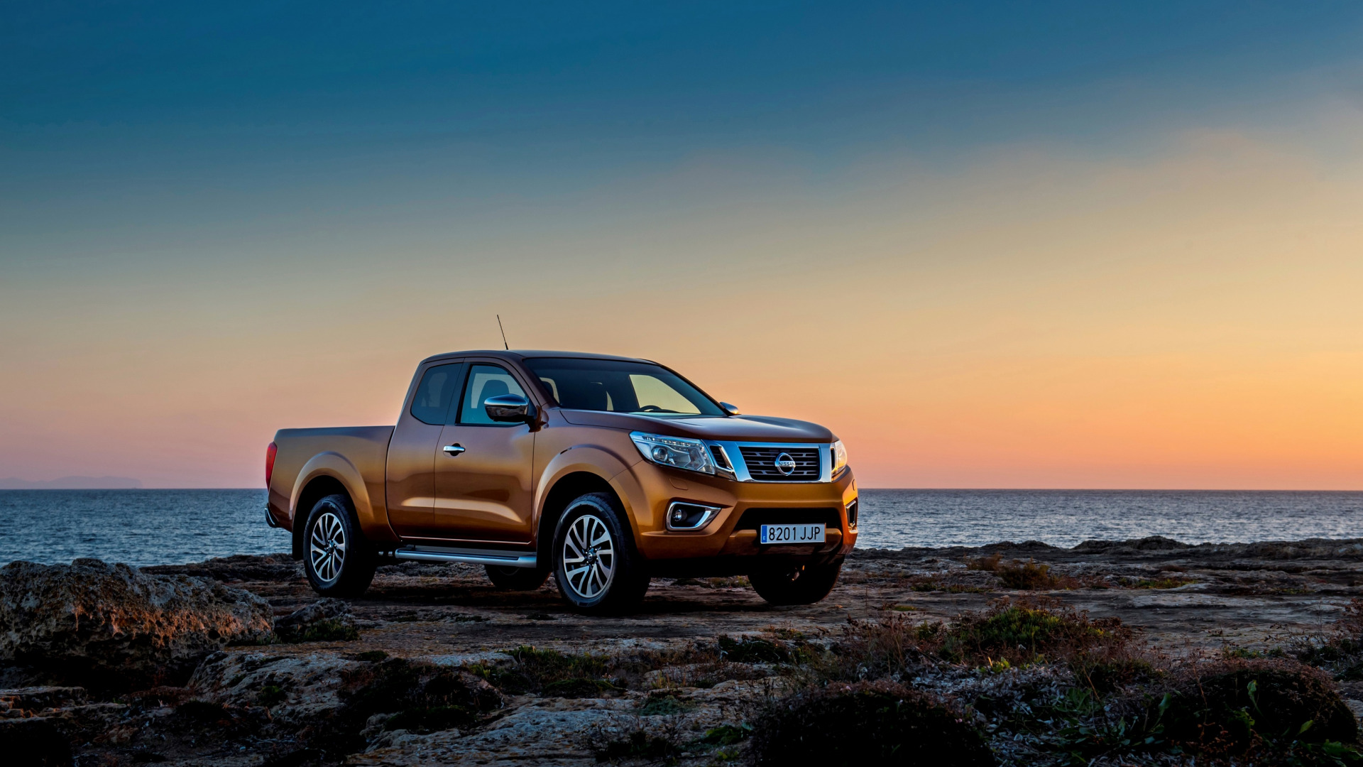 Скачать Nissan Navara обои на рабочий стол