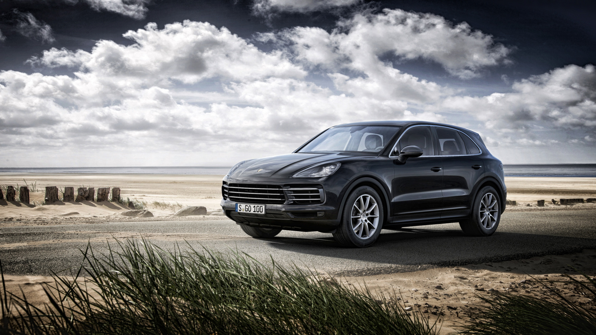 Скачать Porsche Cayenne обои на рабочий стол