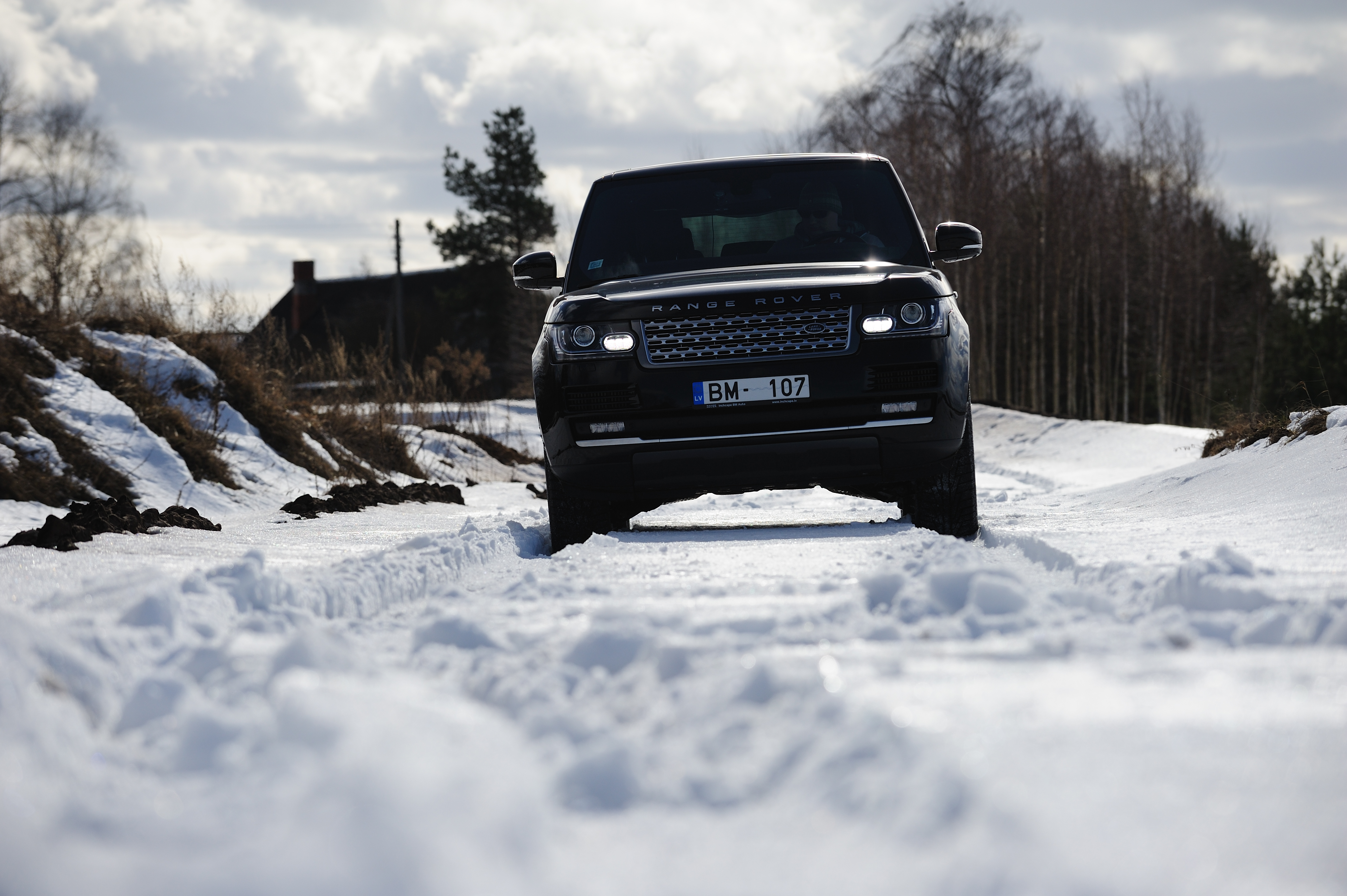 Скачать range rover, автомобиль, внедорожник, черный, снег, зима обои на рабочий стол