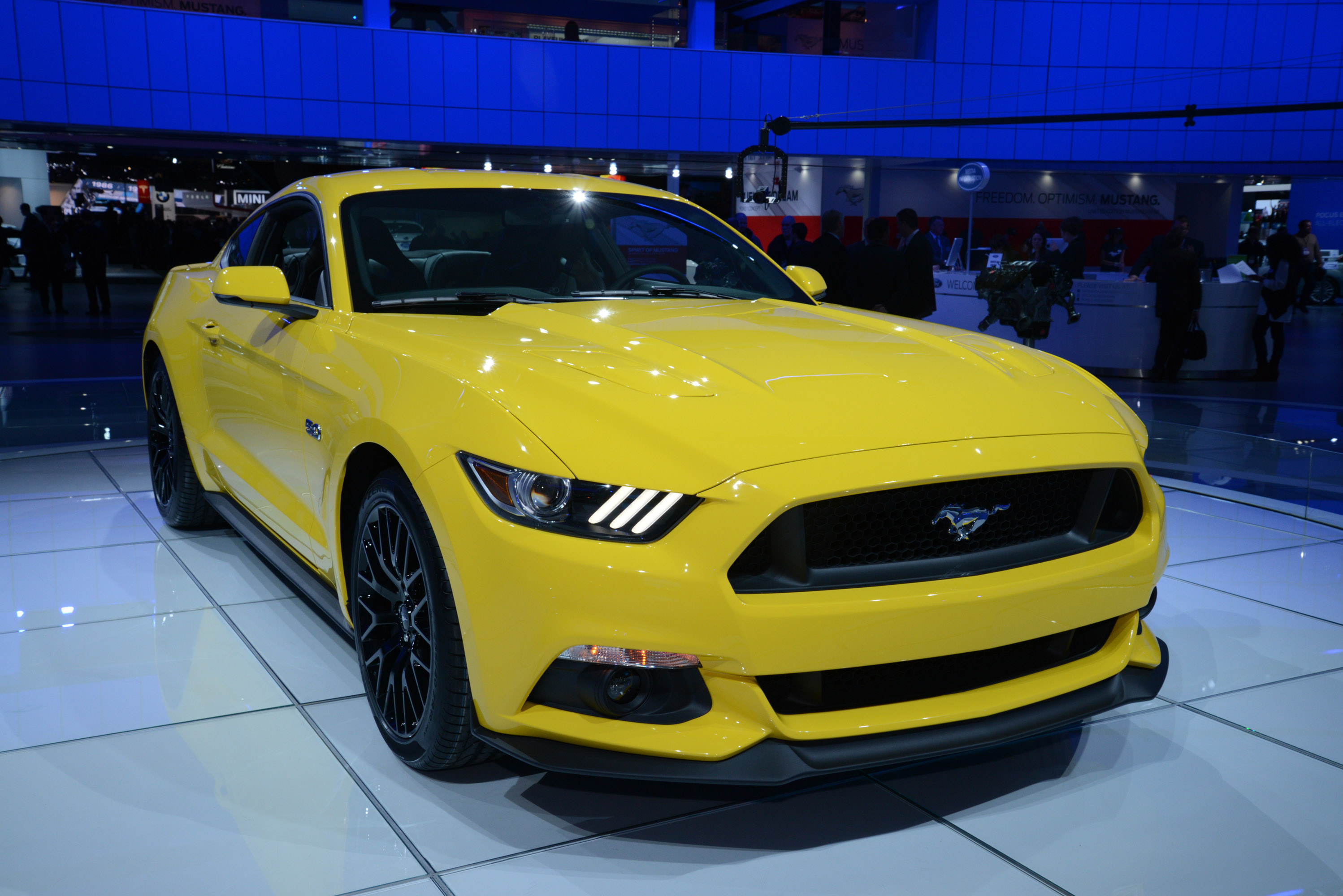 Скачать североамериканский международный автосалон naias, ford, mustang, gt, detroit, 2014, north american international auto show, детройт, автосалон обои на рабочий стол