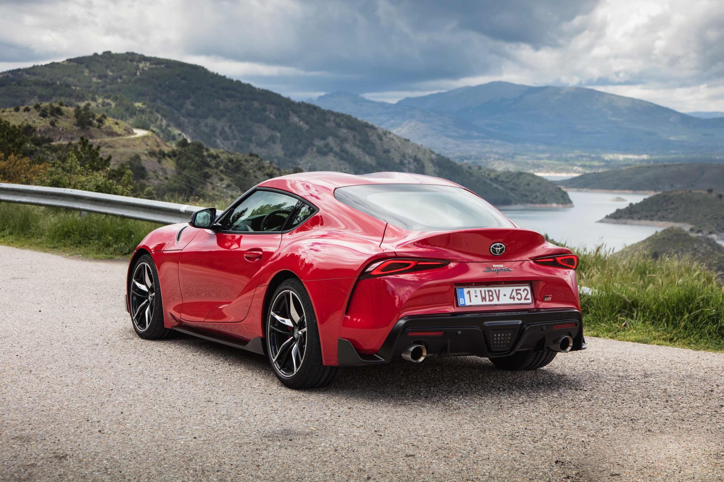 Скачать Toyota GR Supra A90 обои на рабочий стол