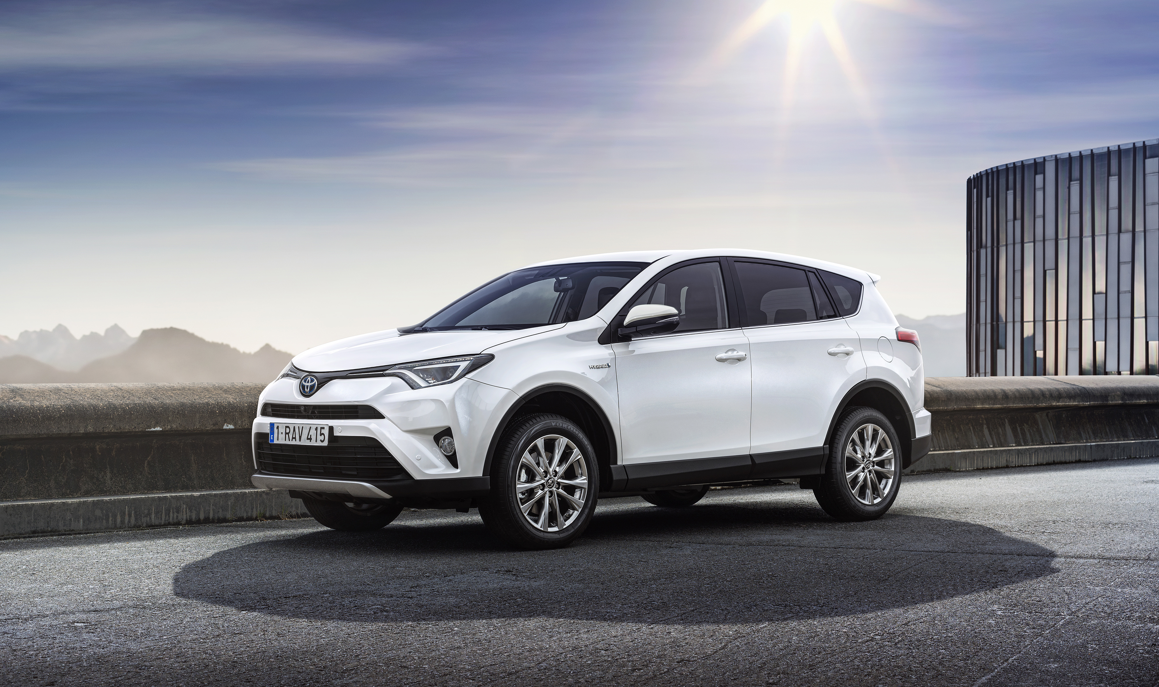 Скачать toyota, rav4, вид сбоку, белый обои на рабочий стол