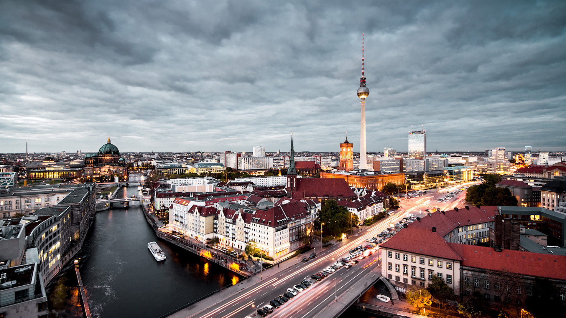 Скачать Berlin обои на рабочий стол