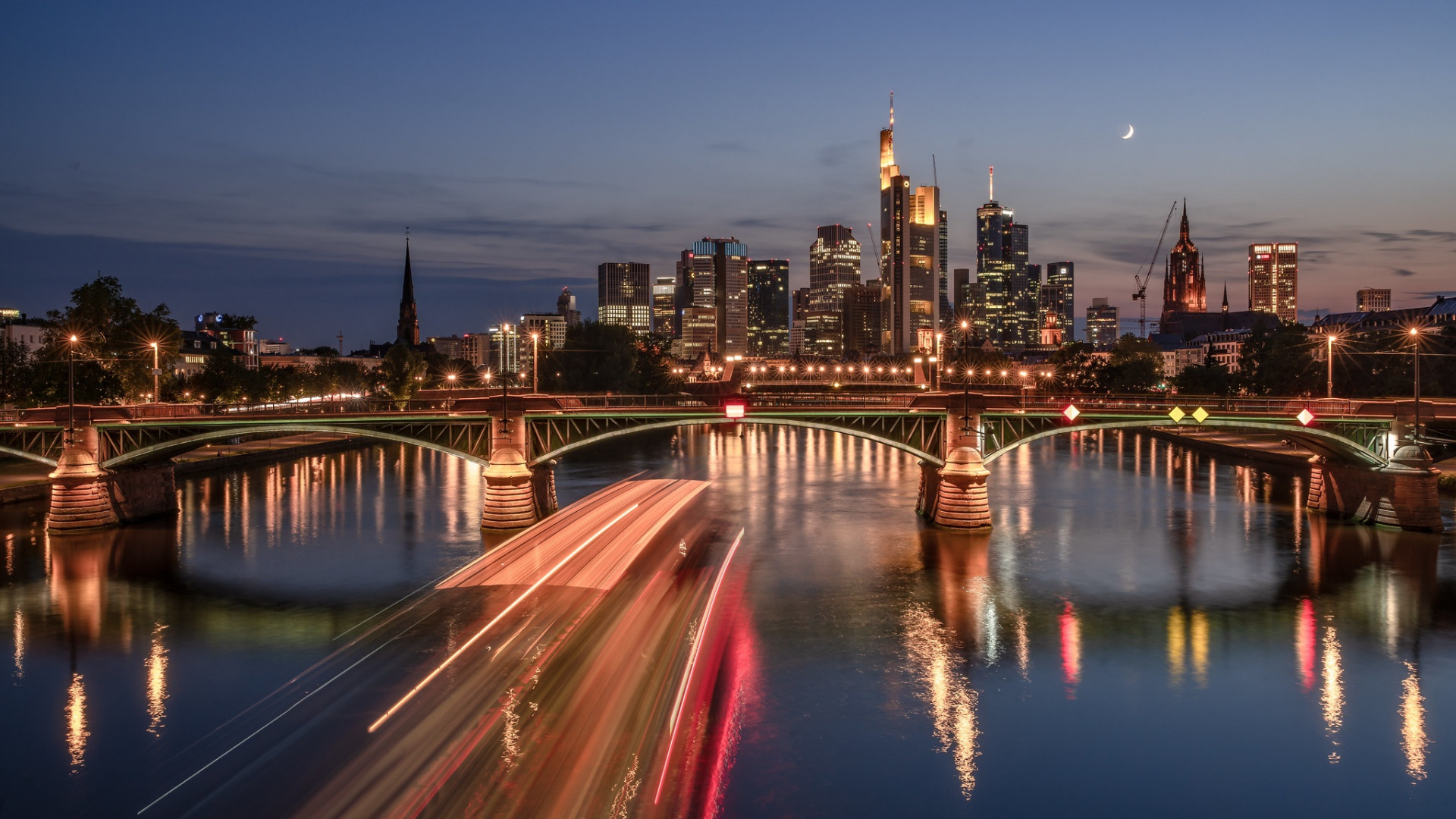 Скачать Frankfurt обои на рабочий стол