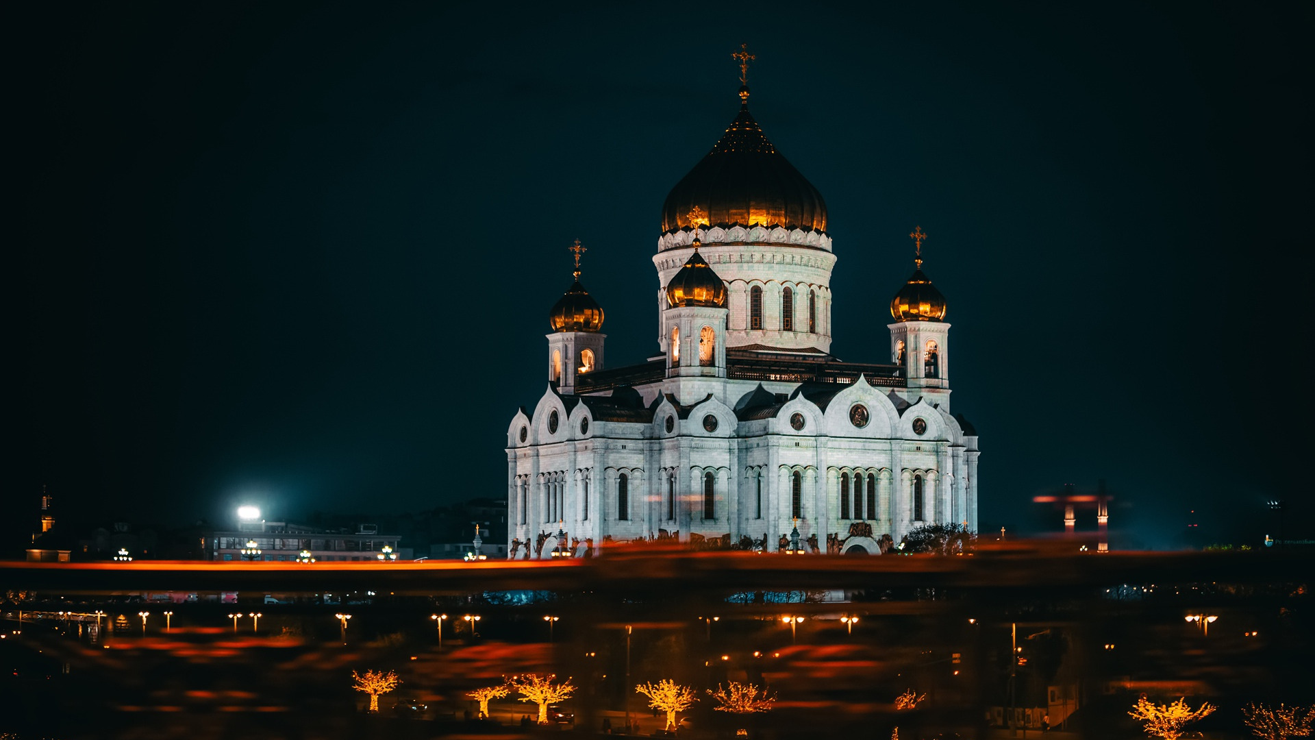 Скачать Храм Христа Спасителя обои на рабочий стол