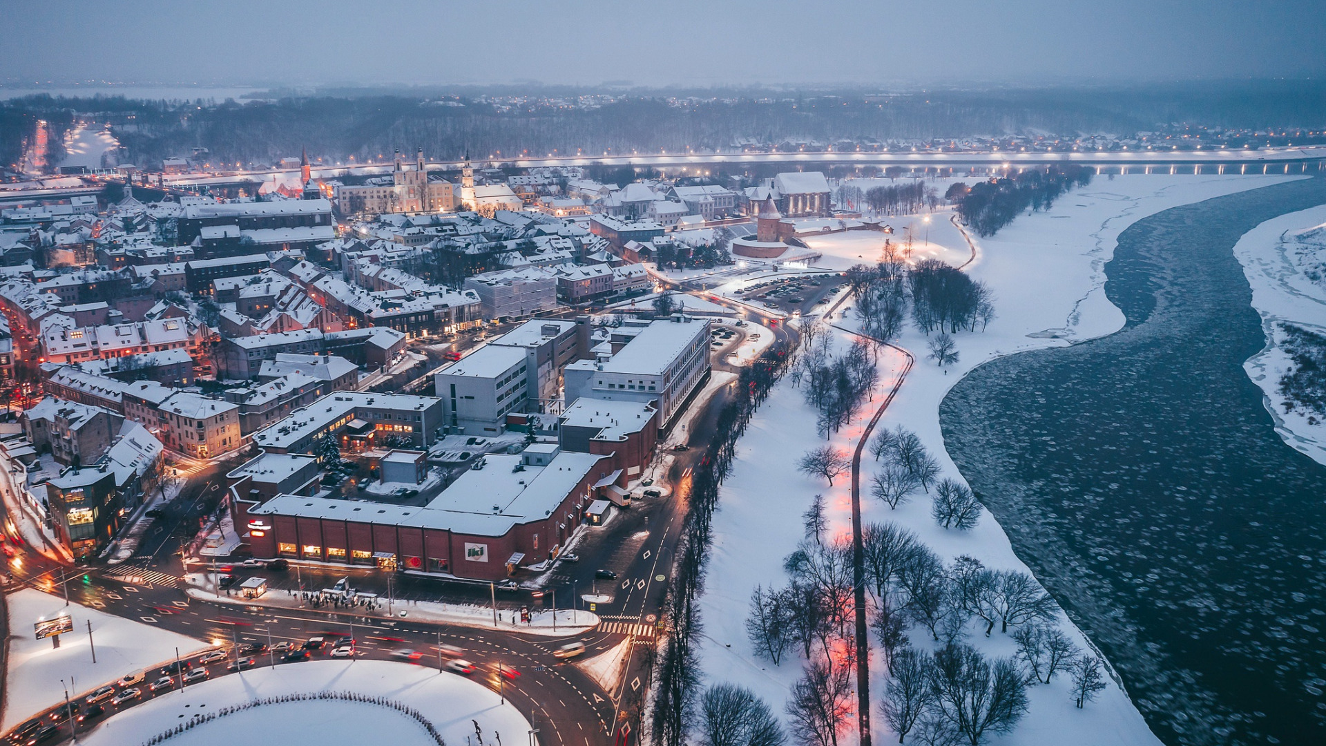 Скачать Kaunas обои на рабочий стол