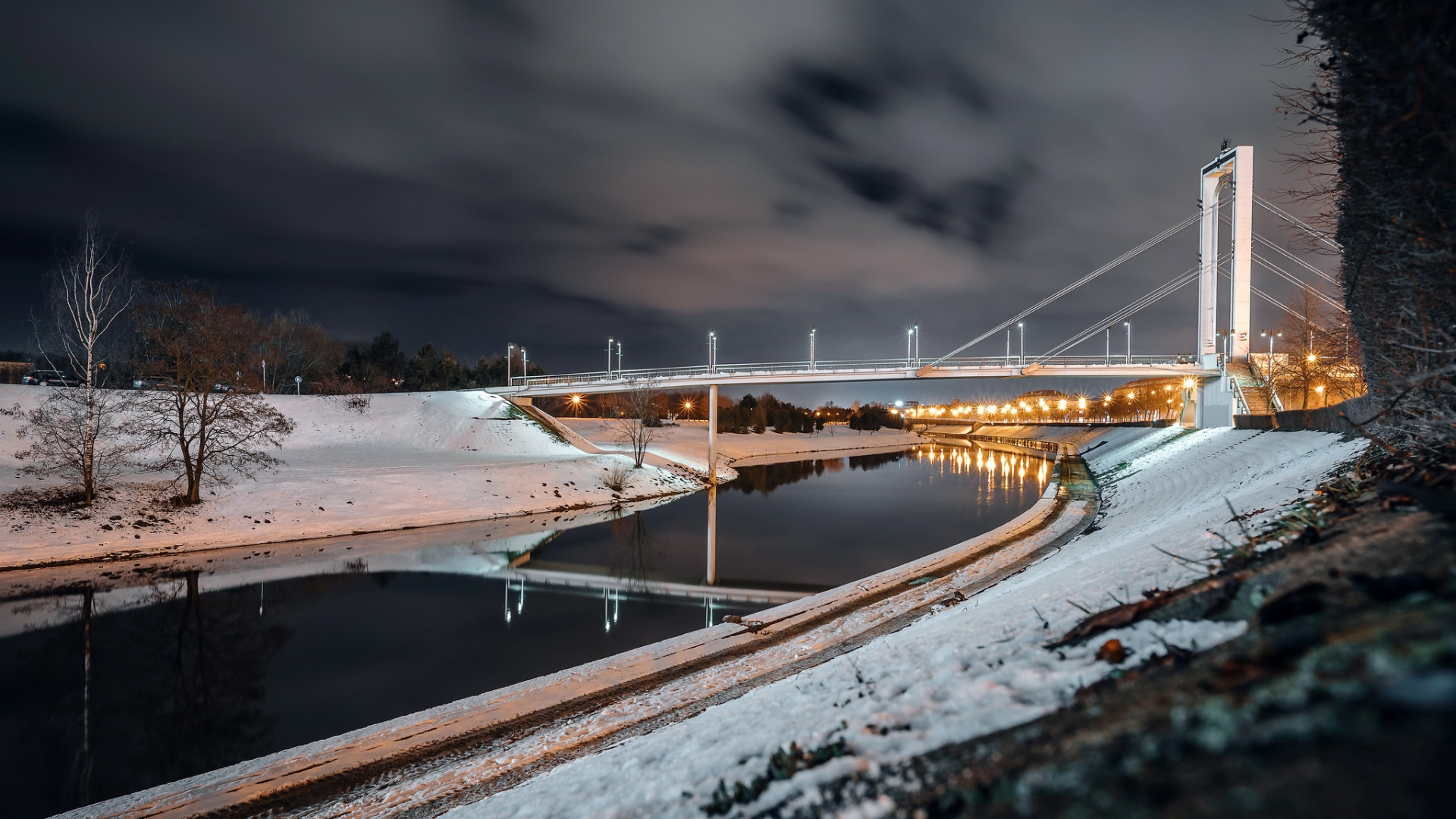 Скачать Kaunas обои на рабочий стол