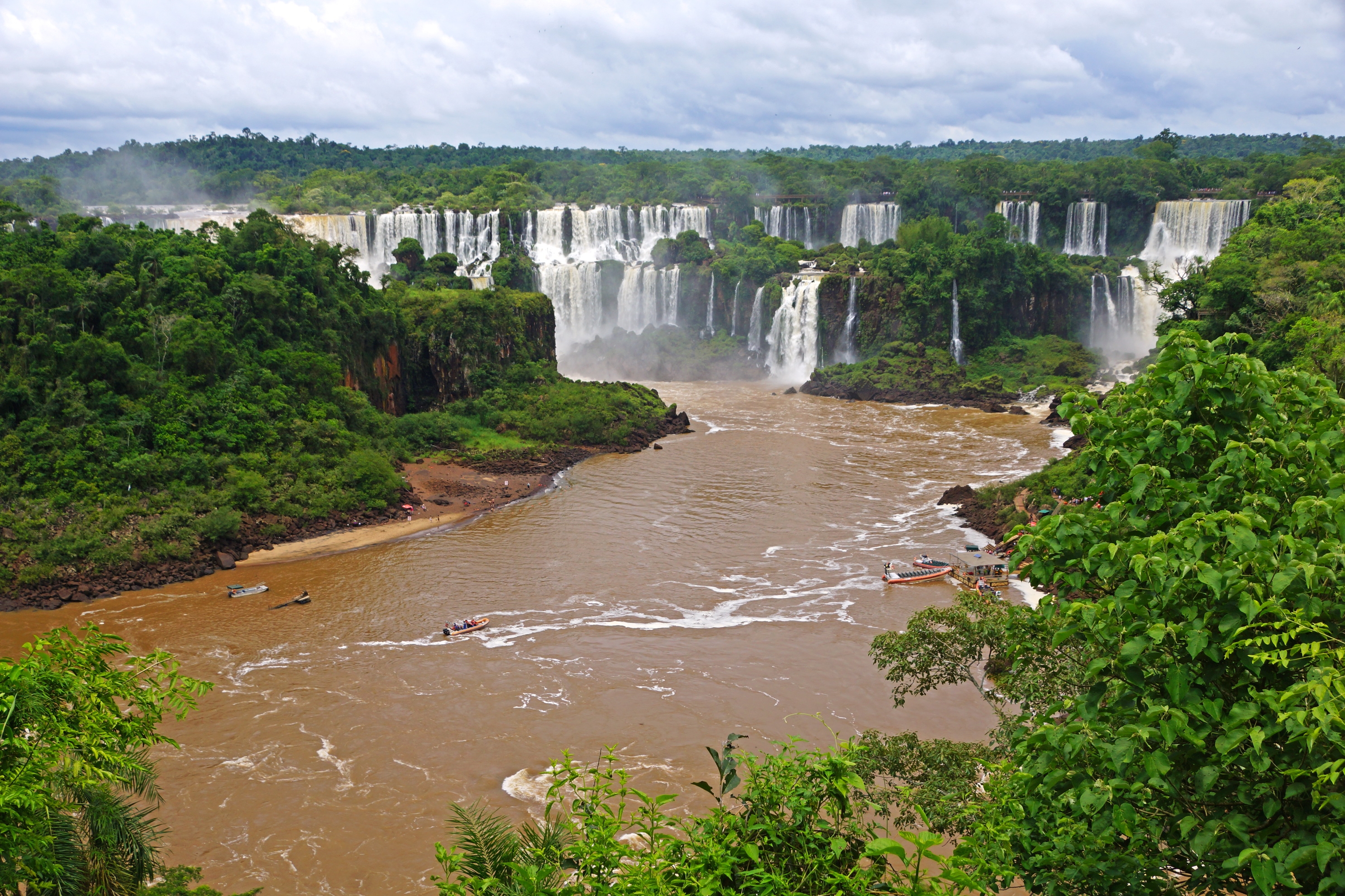 Скачать водопады, бразилия, реки, пейзаж, iguazu, природа обои на рабочий стол